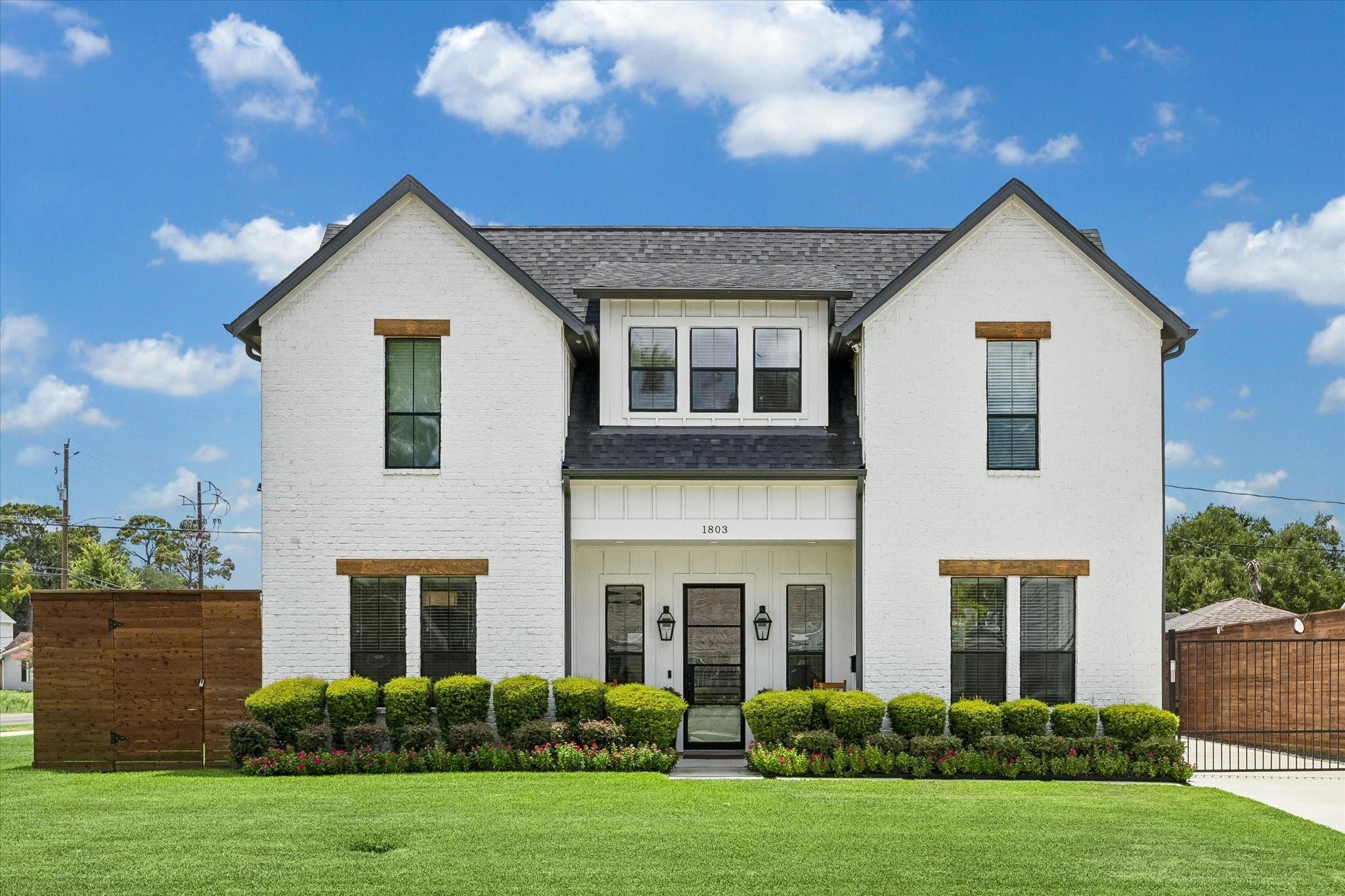 1803 Cheshire Ln, Houston, TX 77018