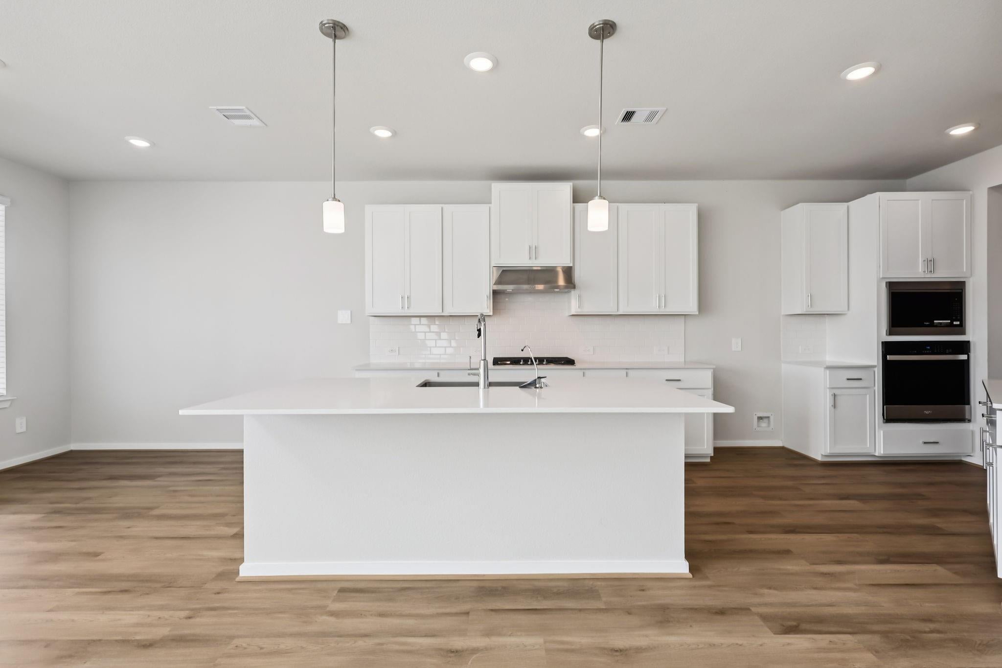 1119 Velas View Dr, Huffman, TX 77336 photo