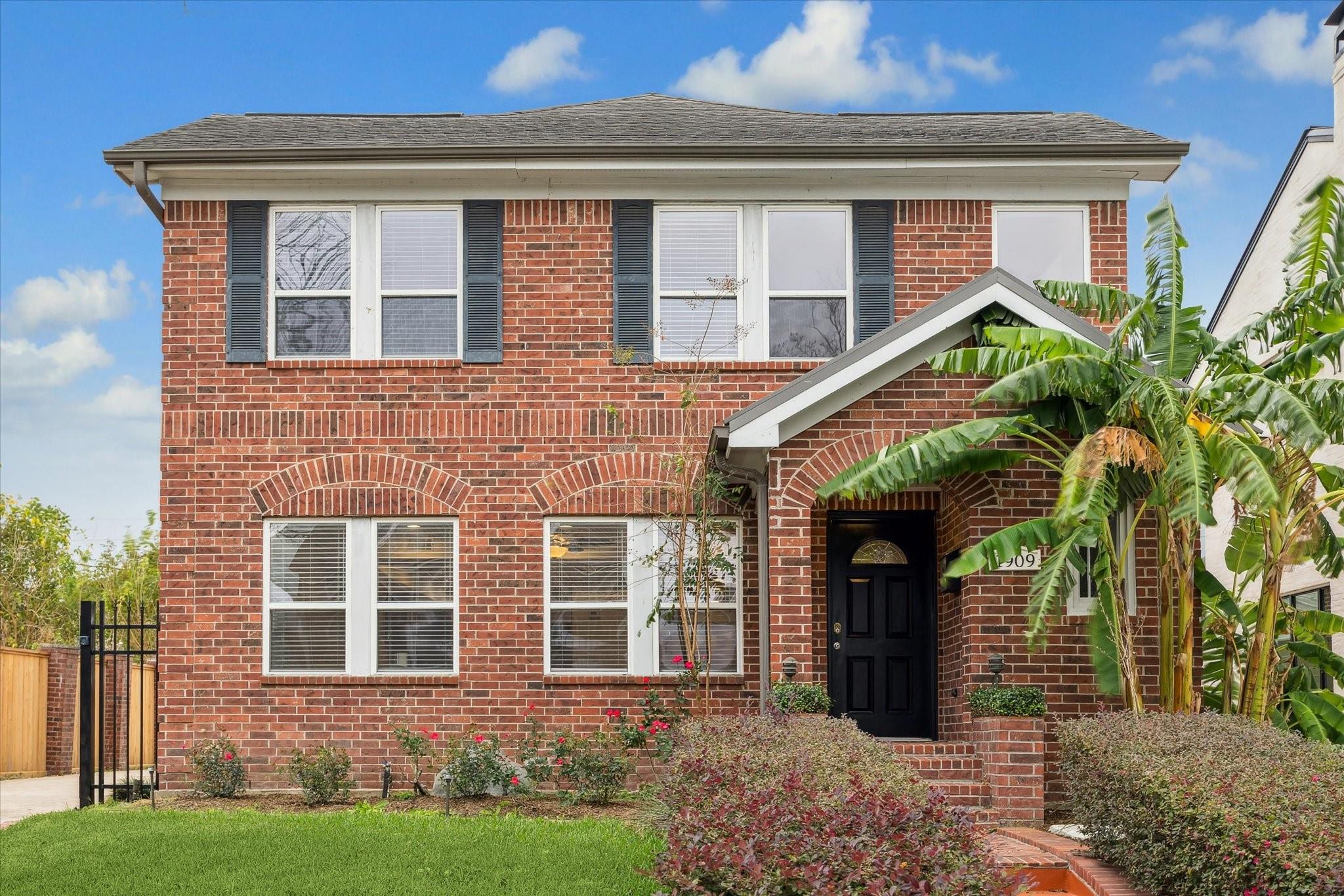 1909 Lamar St, Houston, TX 77019