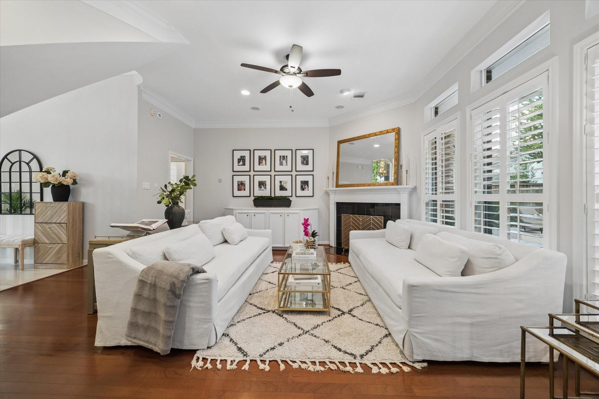 5353 Hidalgo St, Houston, TX 77056 photo