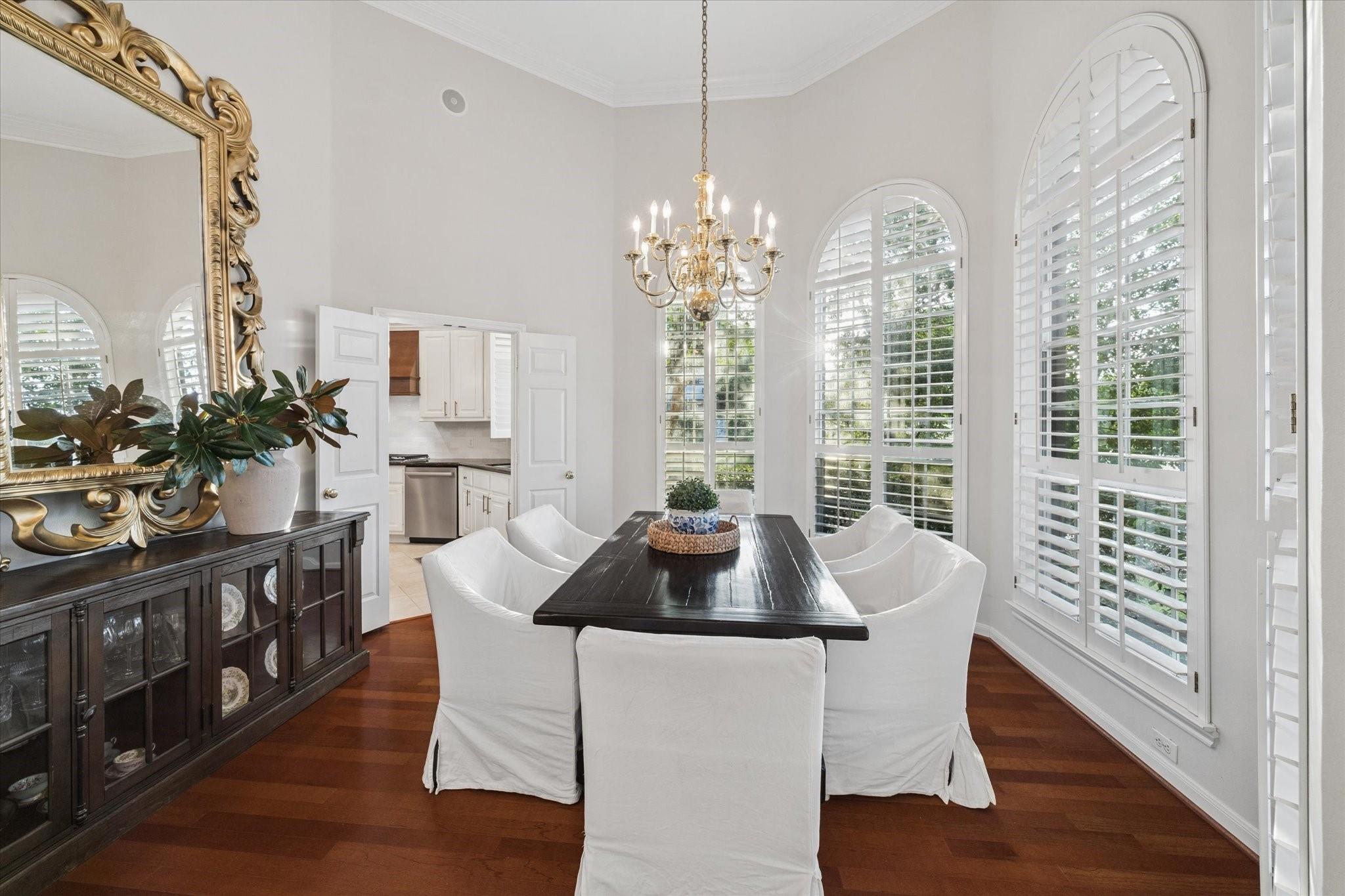 5353 Hidalgo St, Houston, TX 77056 photo