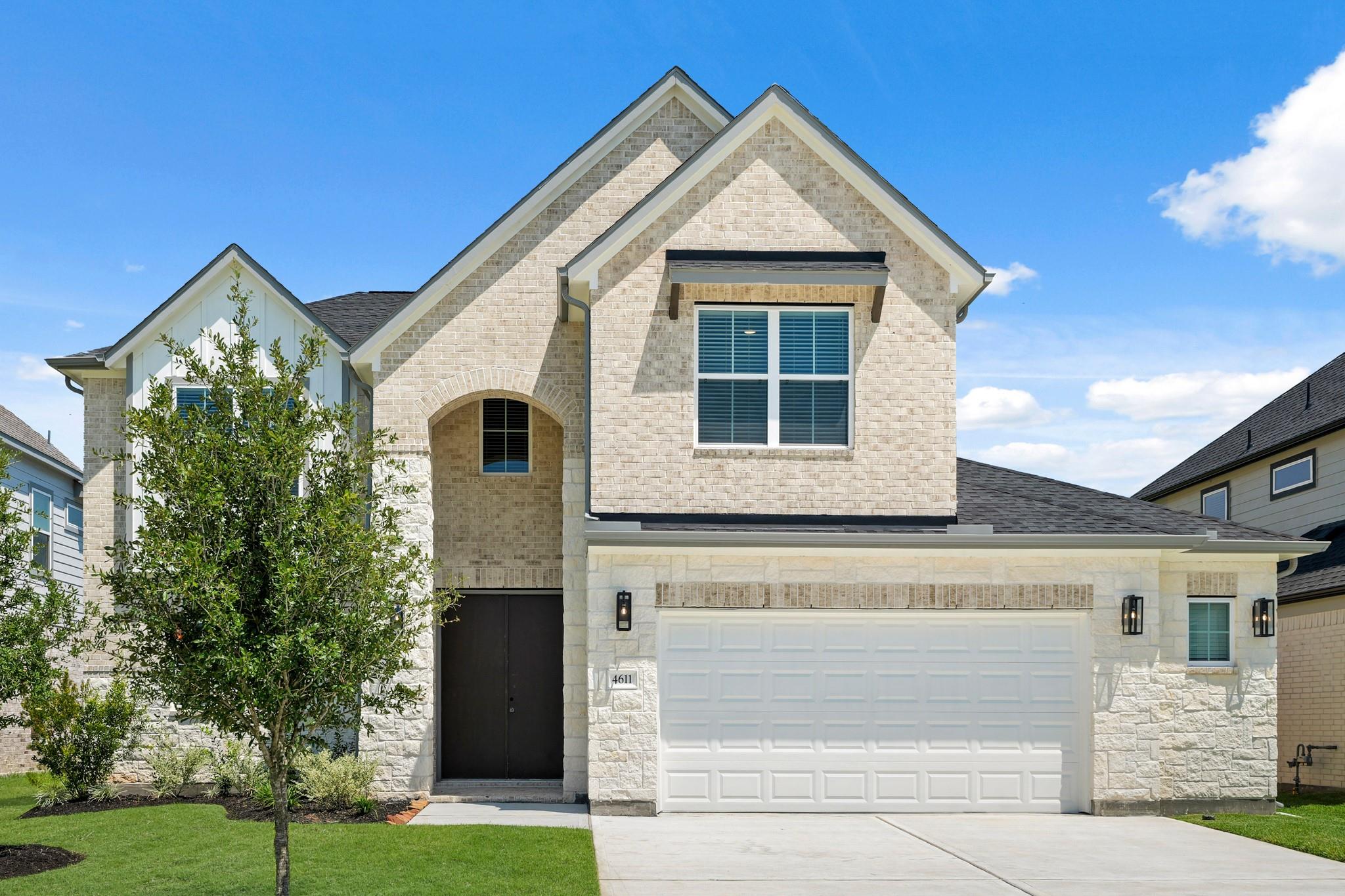 4611 Whisperwood Dr, Rosenberg, TX 77471
