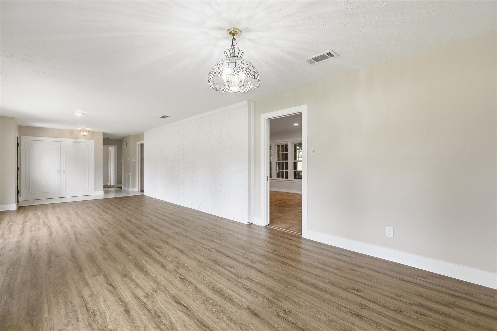 120 Caldwell St, Baytown, TX 77520 photo
