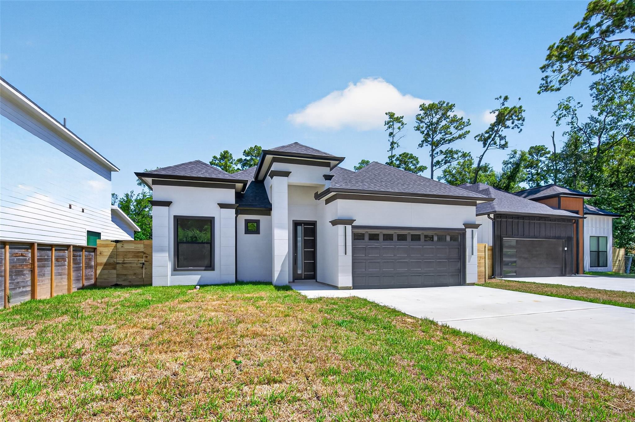 1424 Flamingo St, Conroe, TX 77385 photo