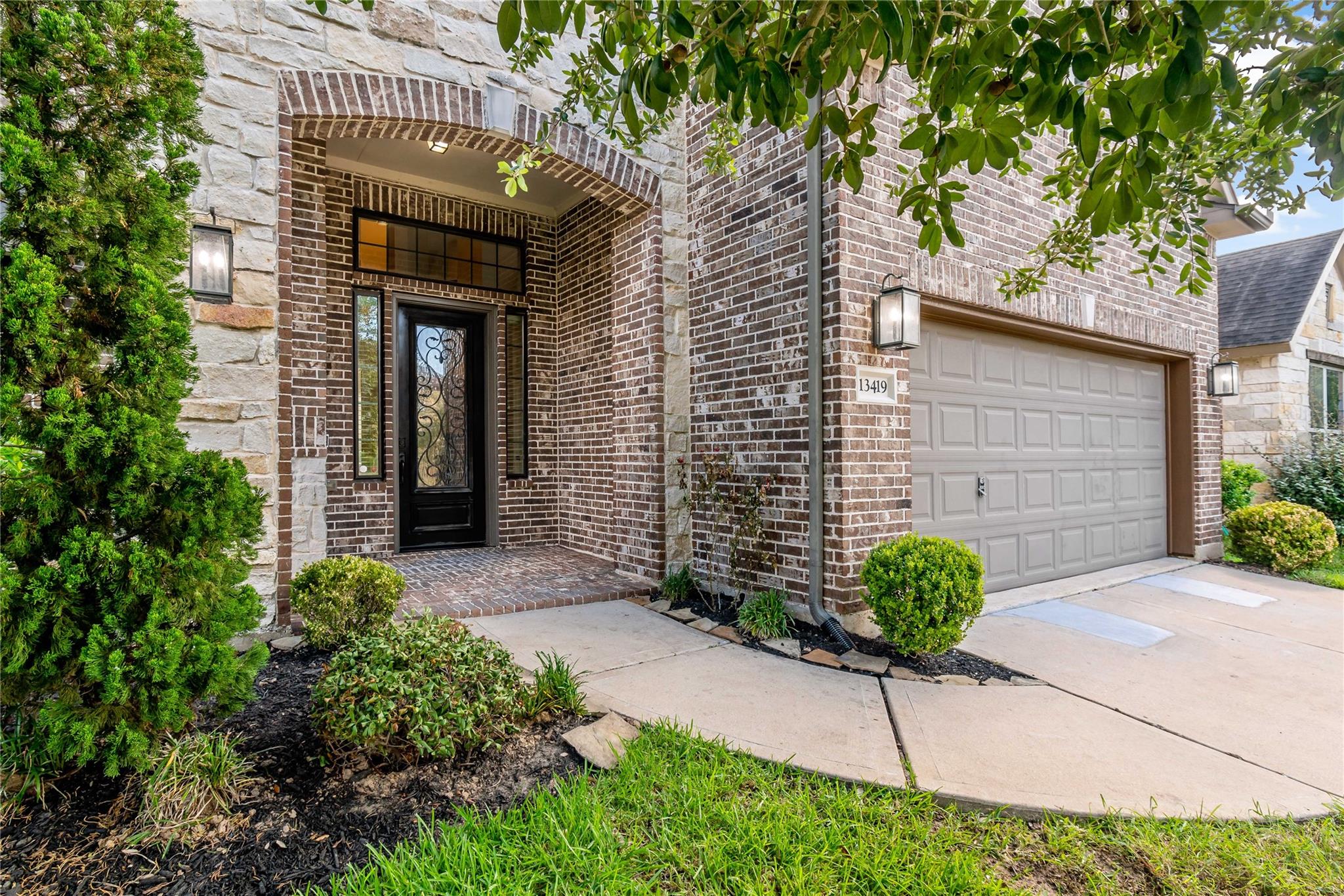 13419 Golden Plantation Ln, Rosharon, TX 77583 photo