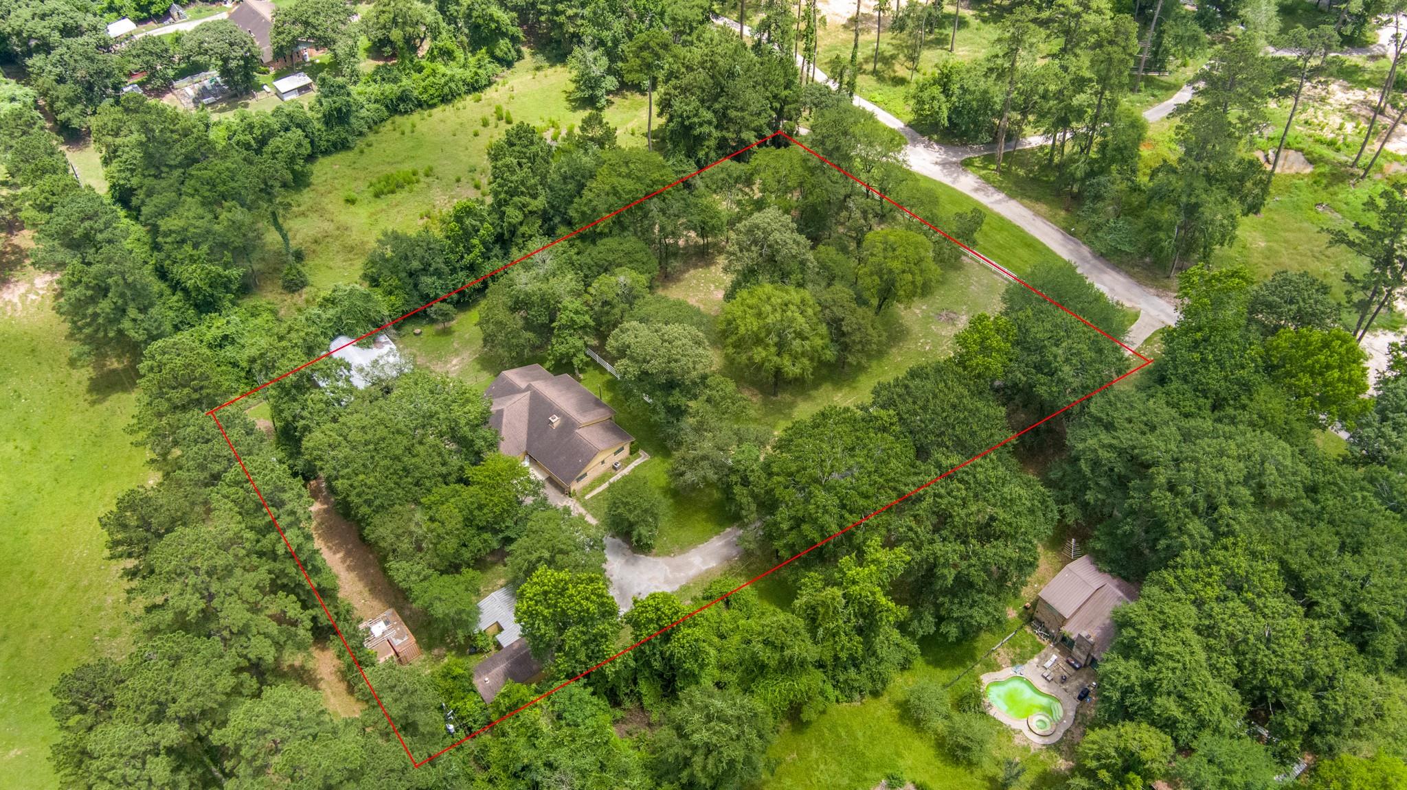 802 Sentinel Oaks, Pinehurst, TX 77362 photo