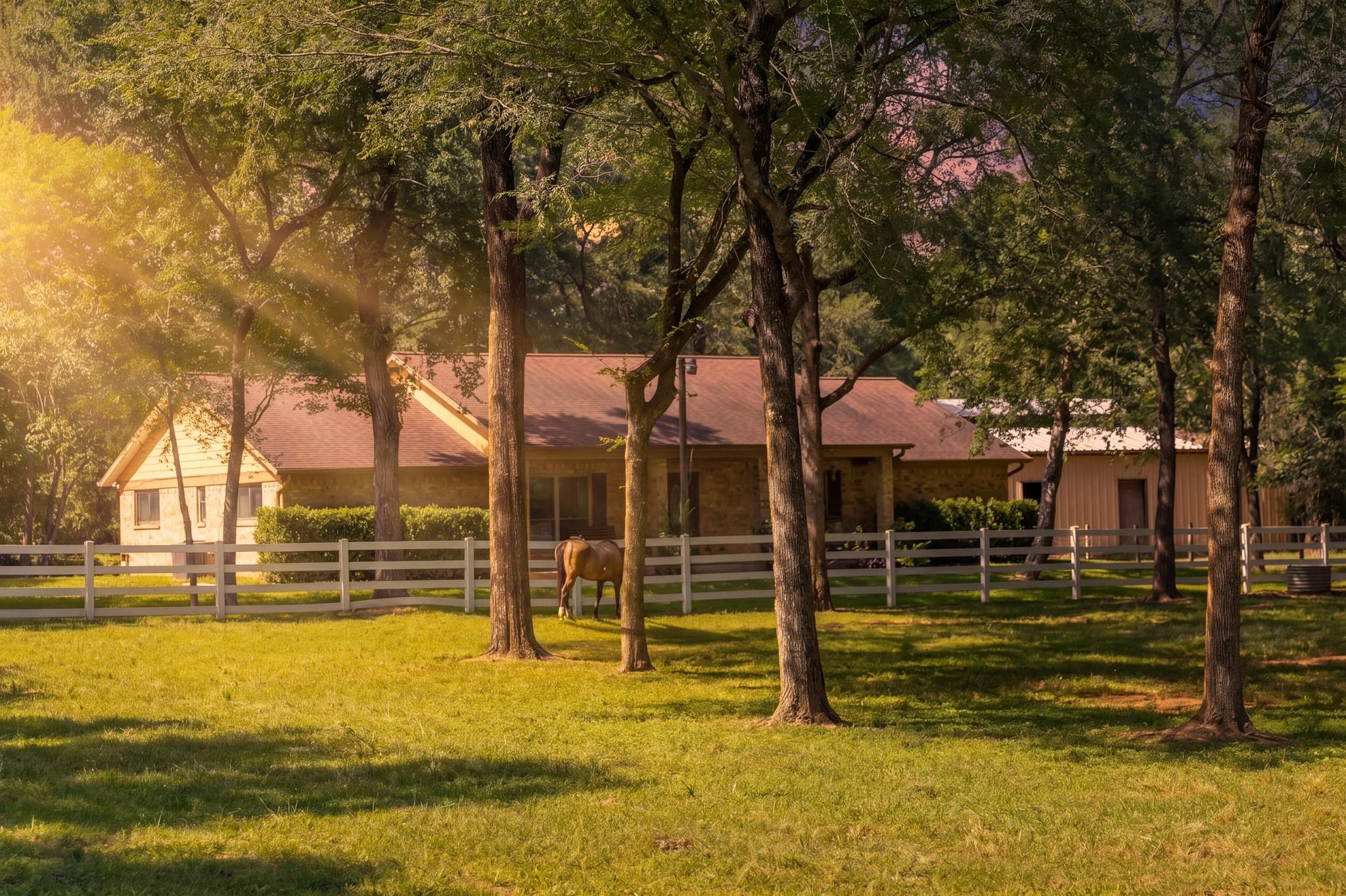 802 Sentinel Oaks, Pinehurst, TX 77362 photo