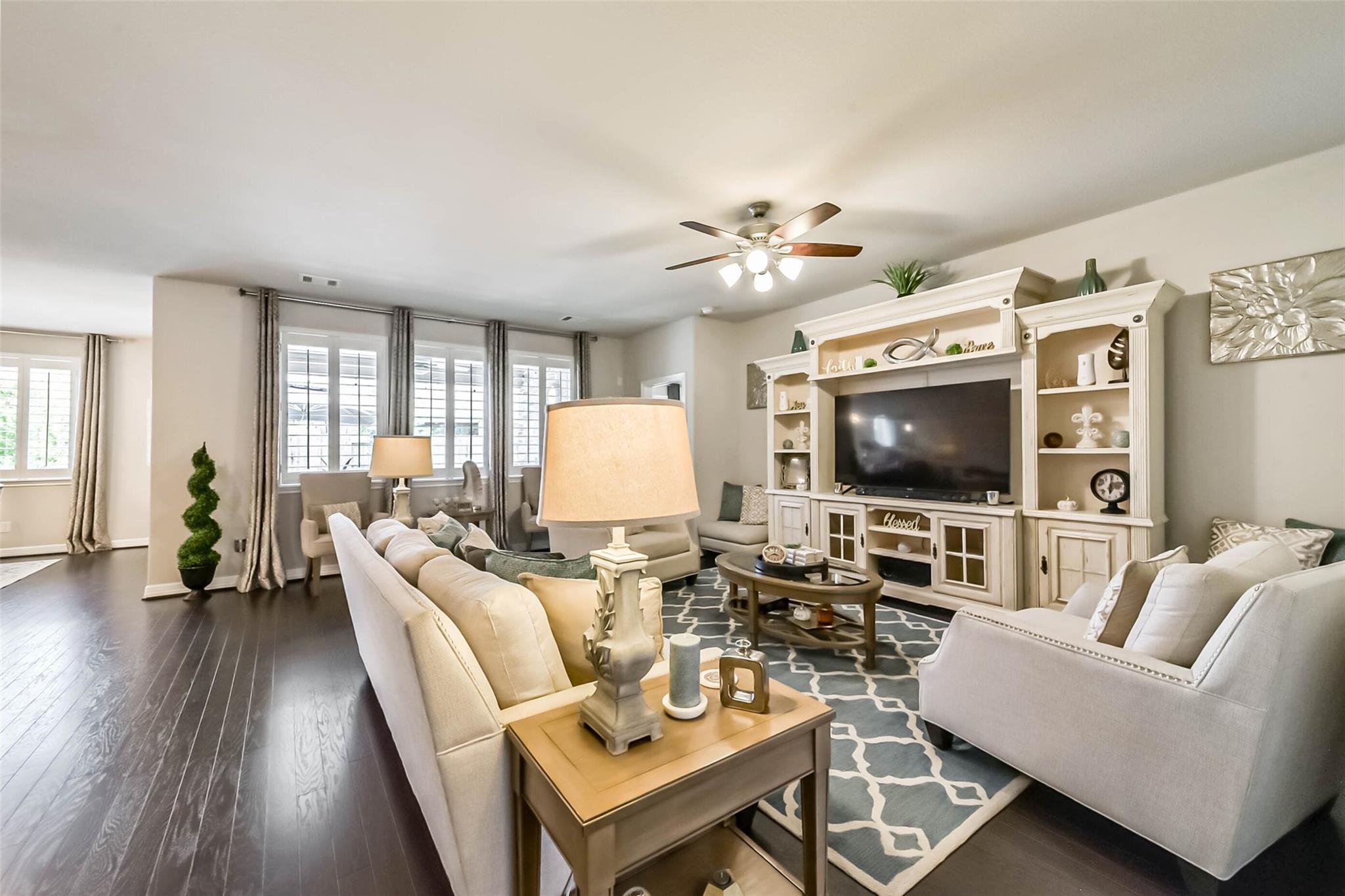 26107 Pond Lily Cir, Richmond, TX 77406 photo