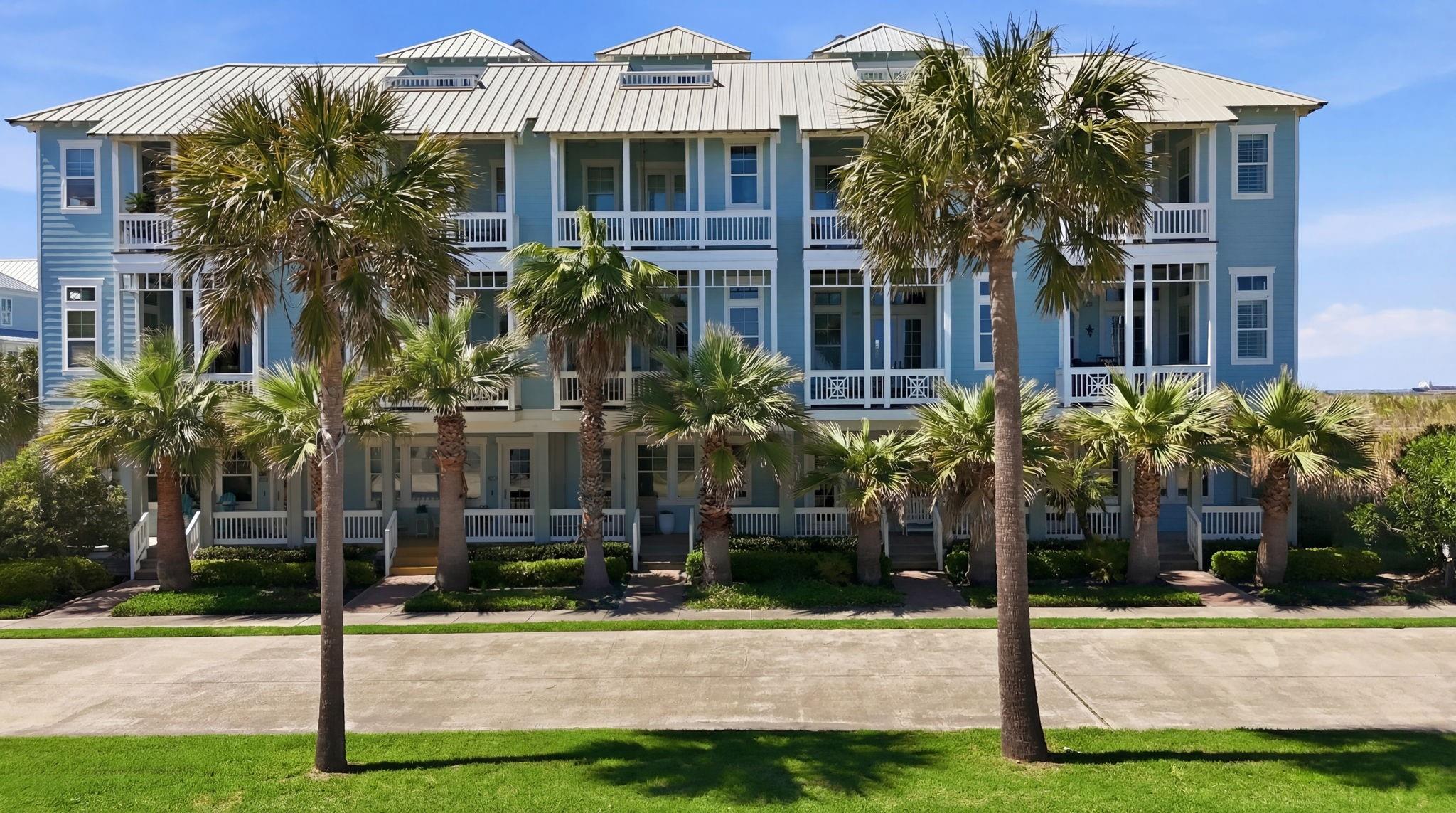1830 Seaside Dr, Galveston, TX 77550 photo