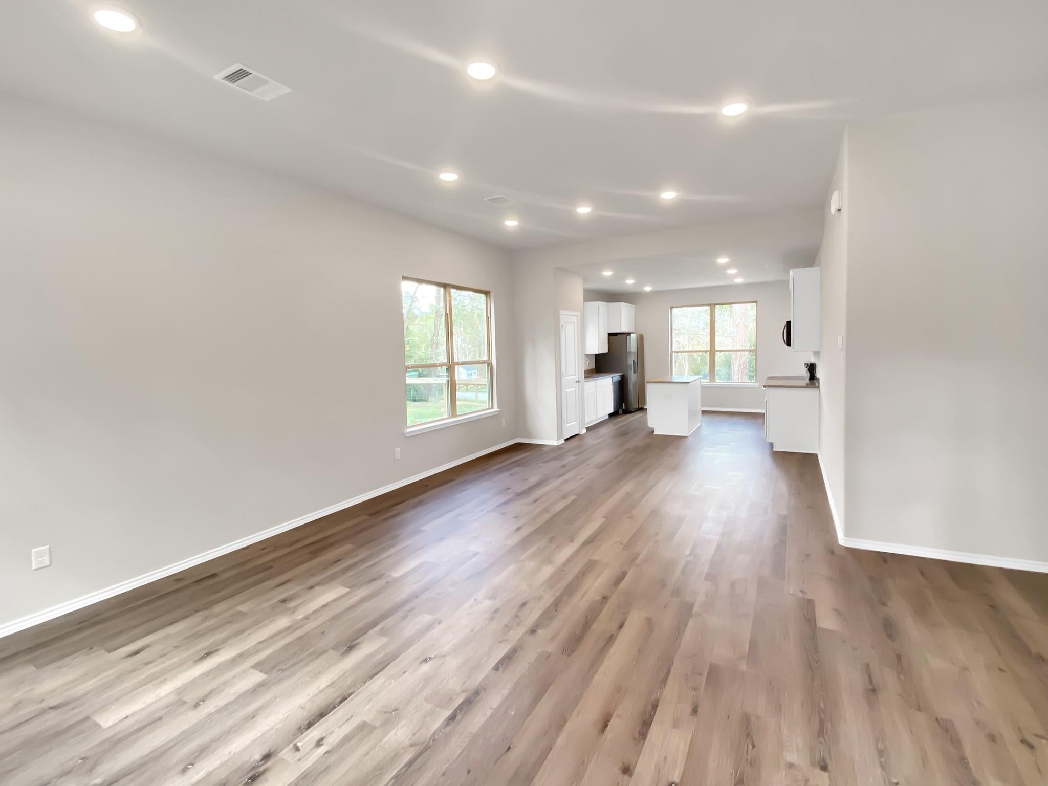 807 Comanche Rd, Conroe, TX 77316 photo