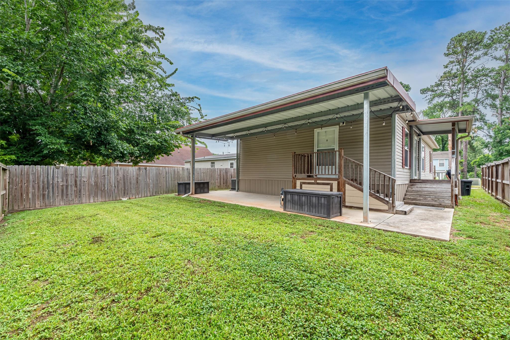 14273 Shadow Bay Dr, Willis, TX 77318 photo