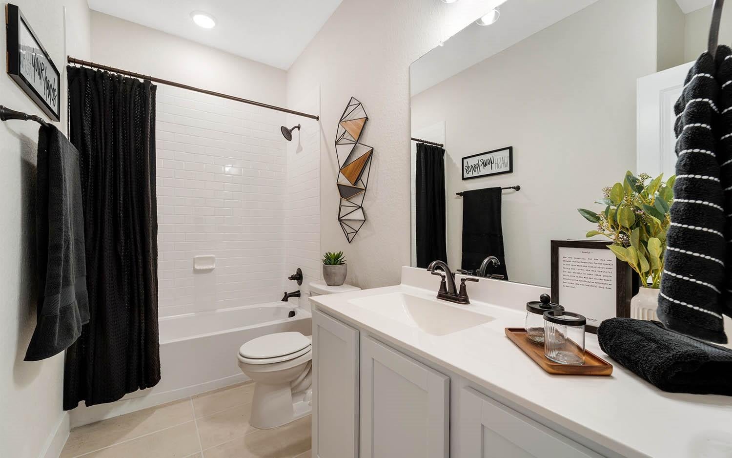 806 Alaska Cedar Dr, Crosby, TX 77532 photo