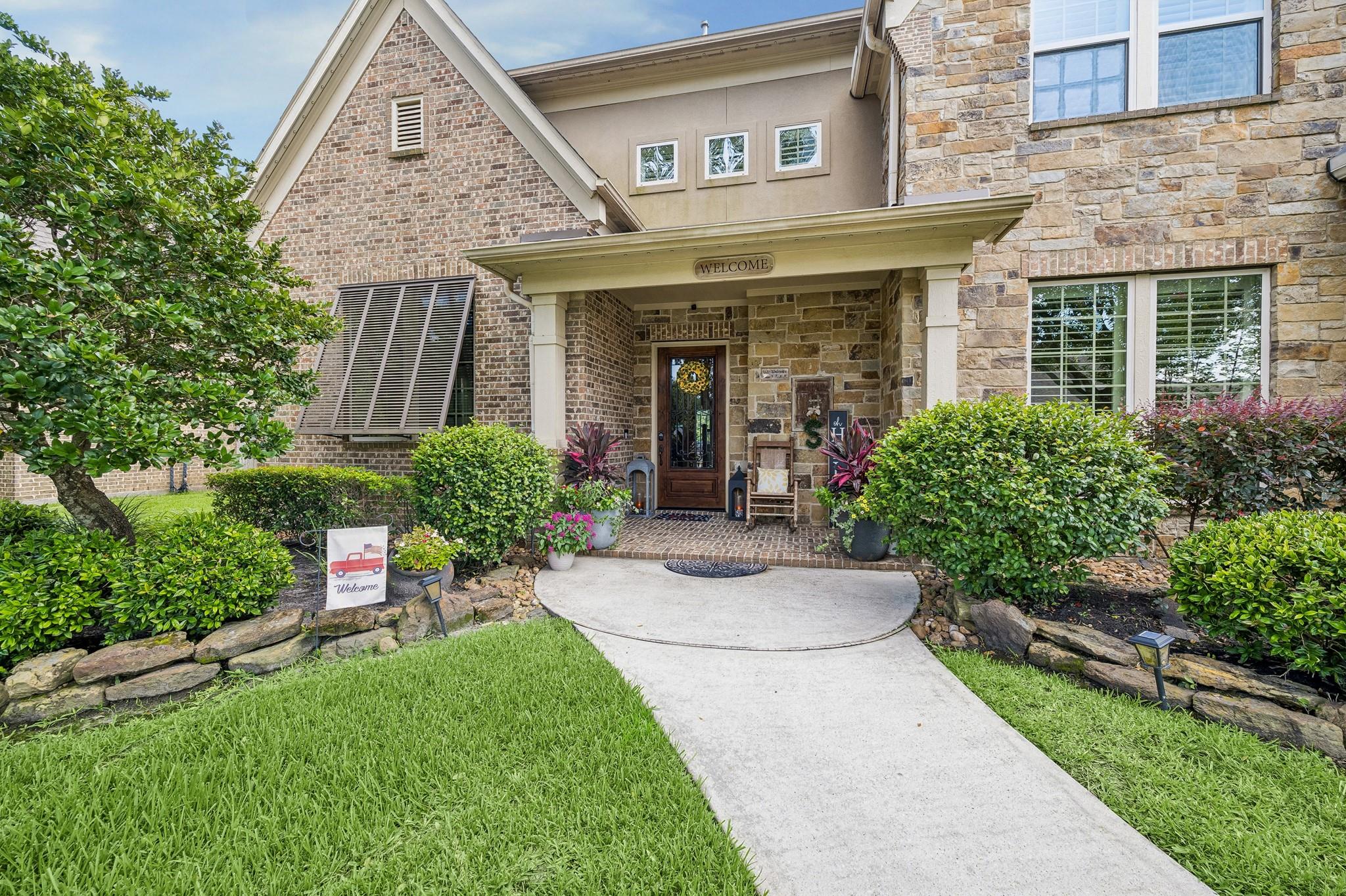 18515 Duke Lake Dr, Spring, TX 77388 photo