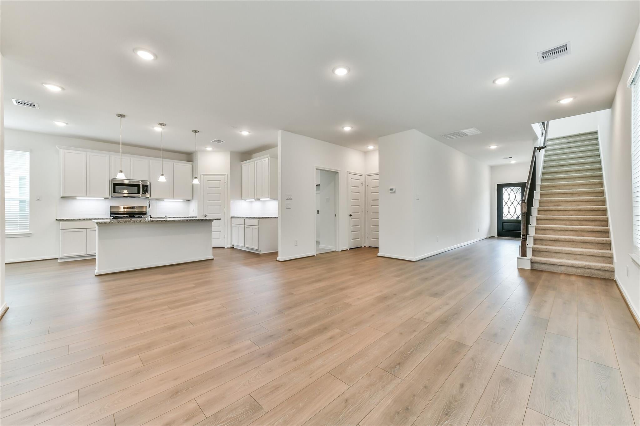 15506 Foresail Ln, Houston, TX 77053 photo