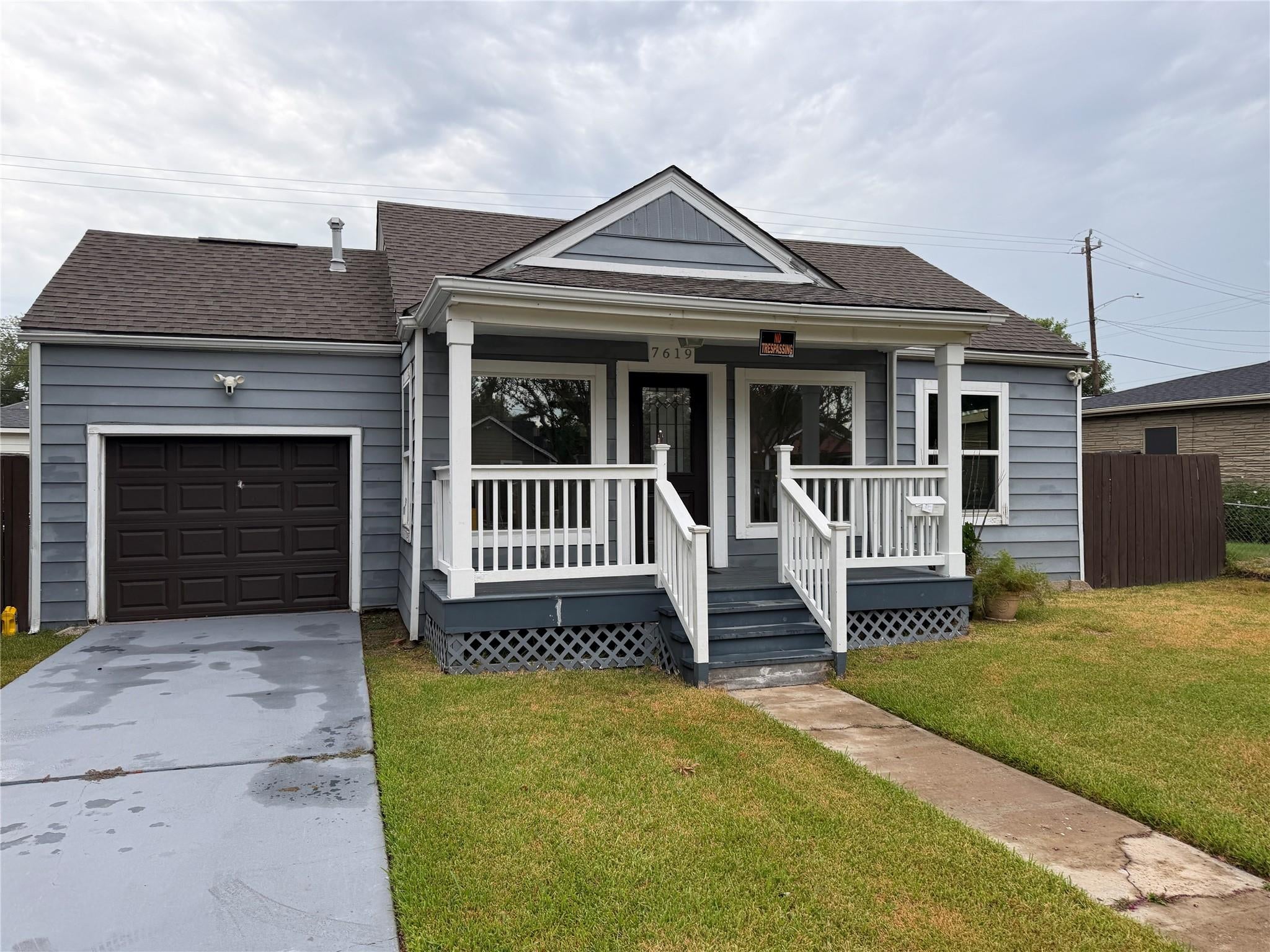 7619 Ilex St, Houston, TX 77012