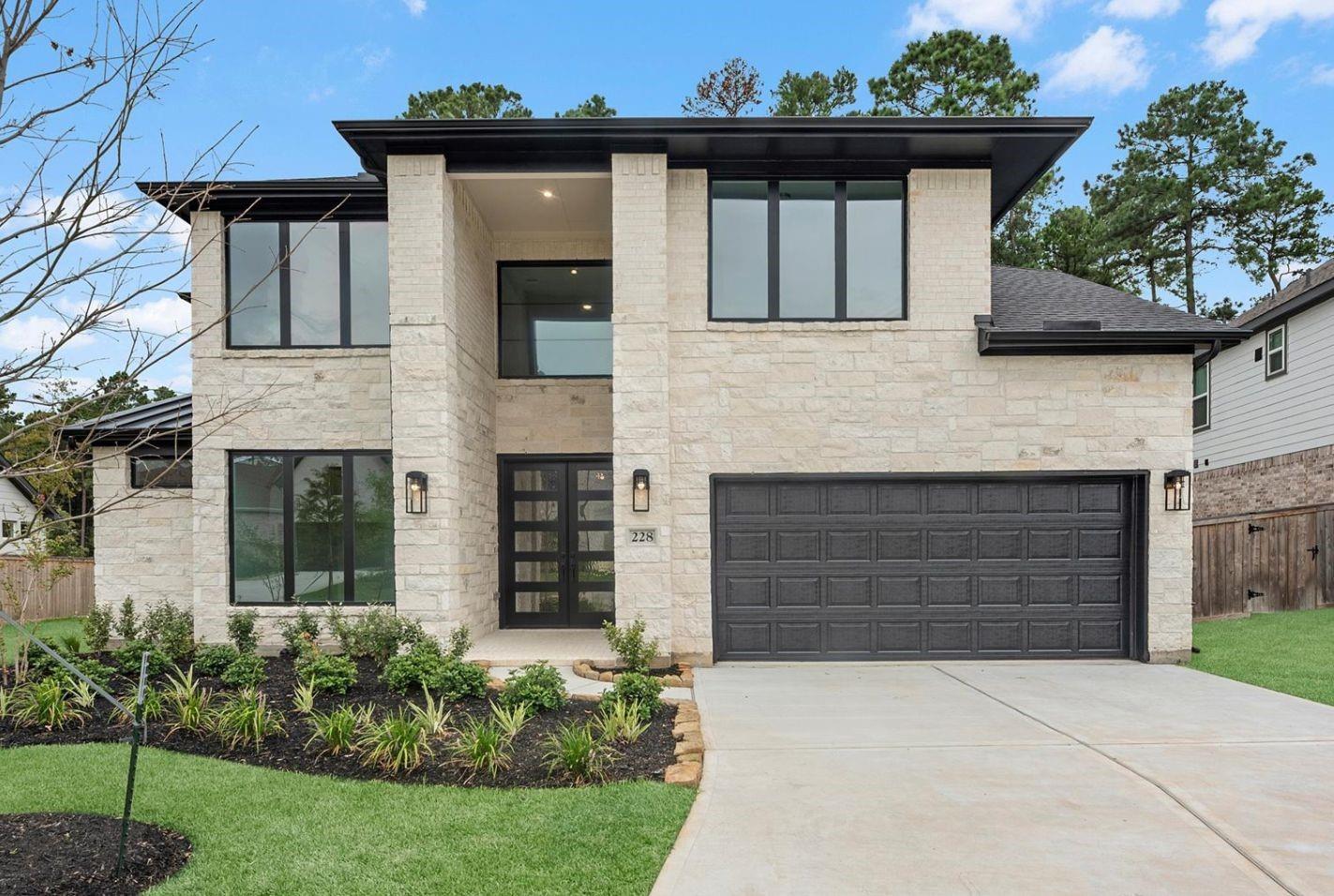 228 Warbler Song Dr, Willis, TX 77318