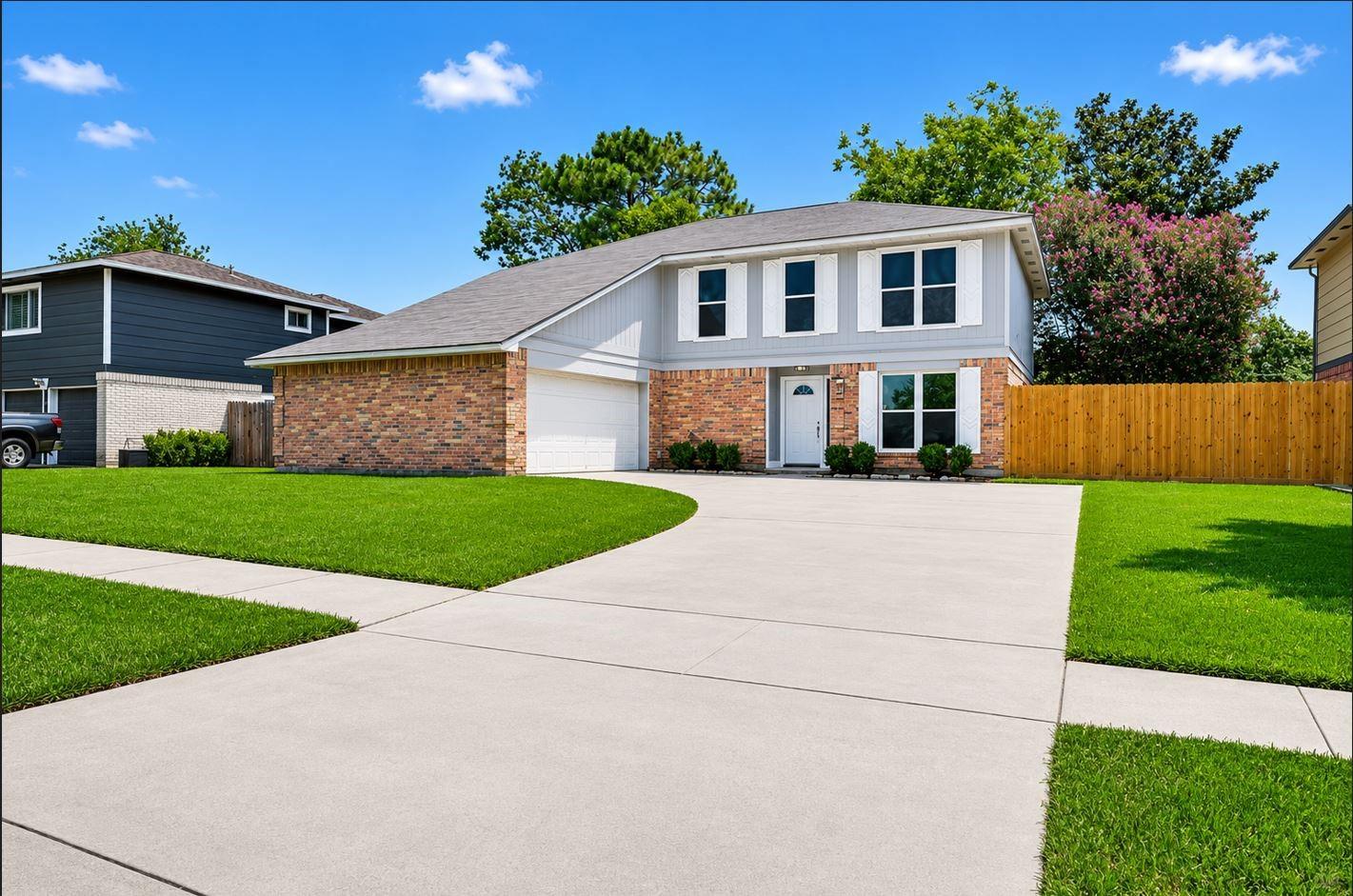 202 Civil Dr, League City, TX 77573