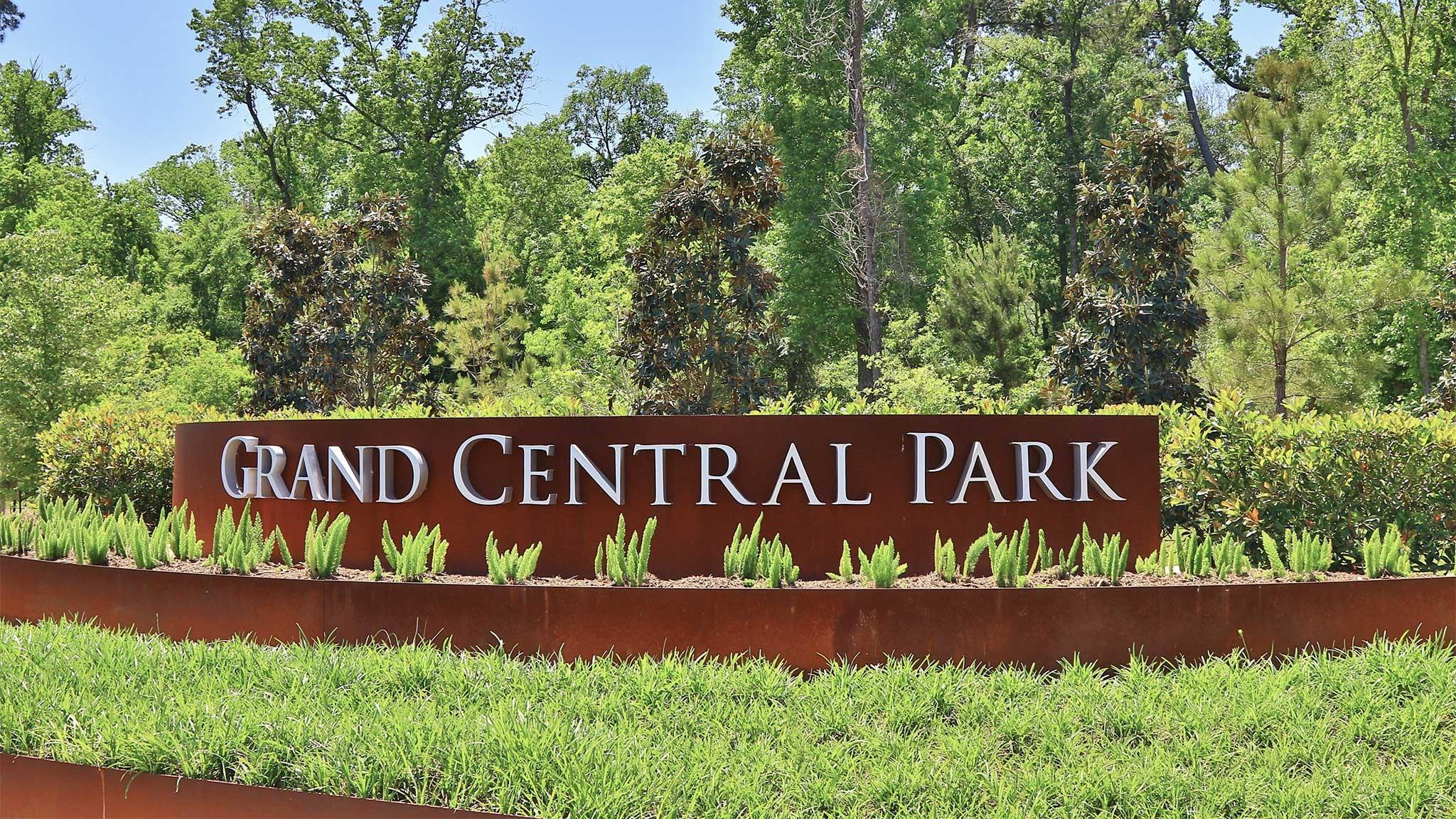 373 Mulberry Creek St, Conroe, TX 77304 photo