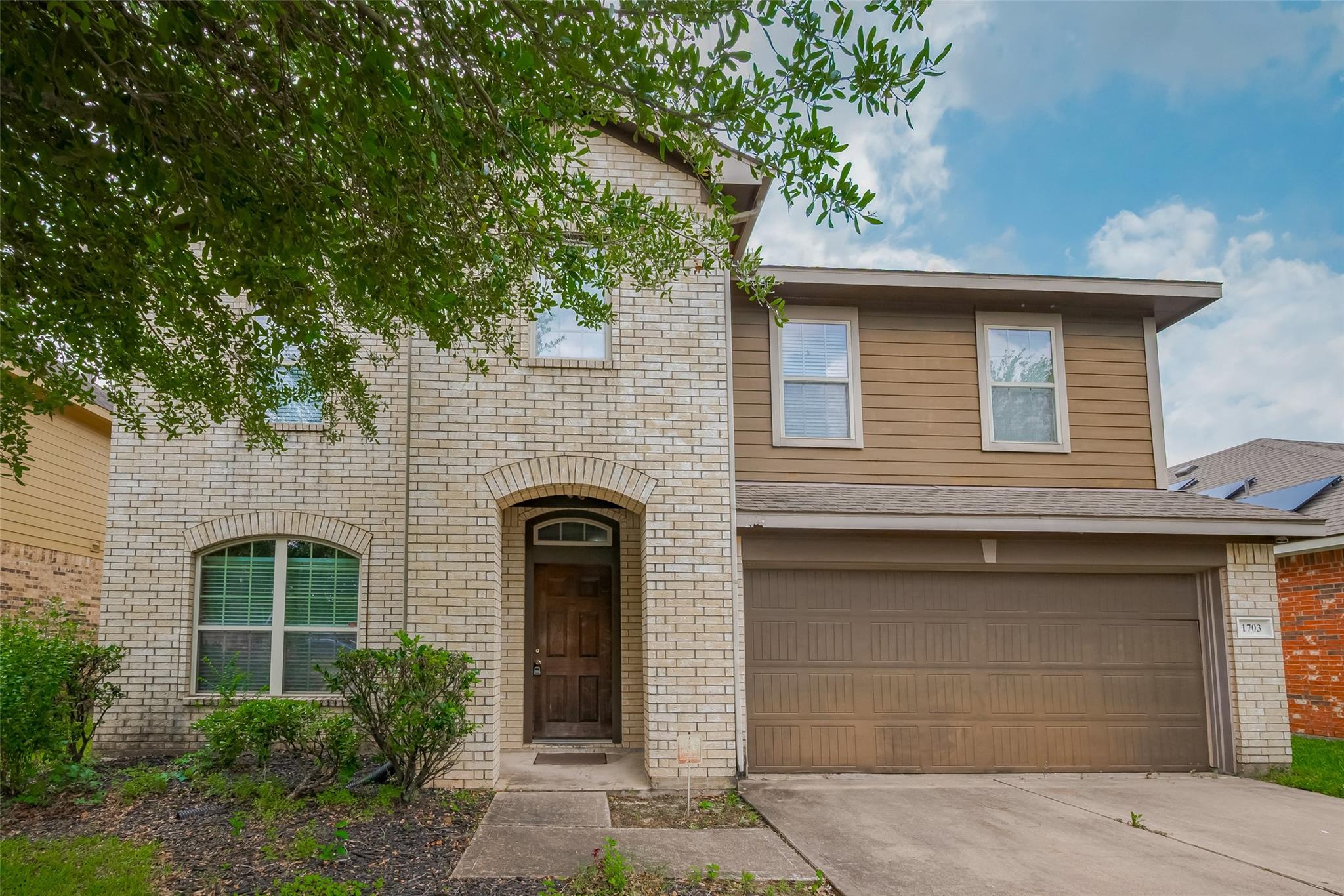 1703 Macclesby Ln, Houston, TX 77049 photo