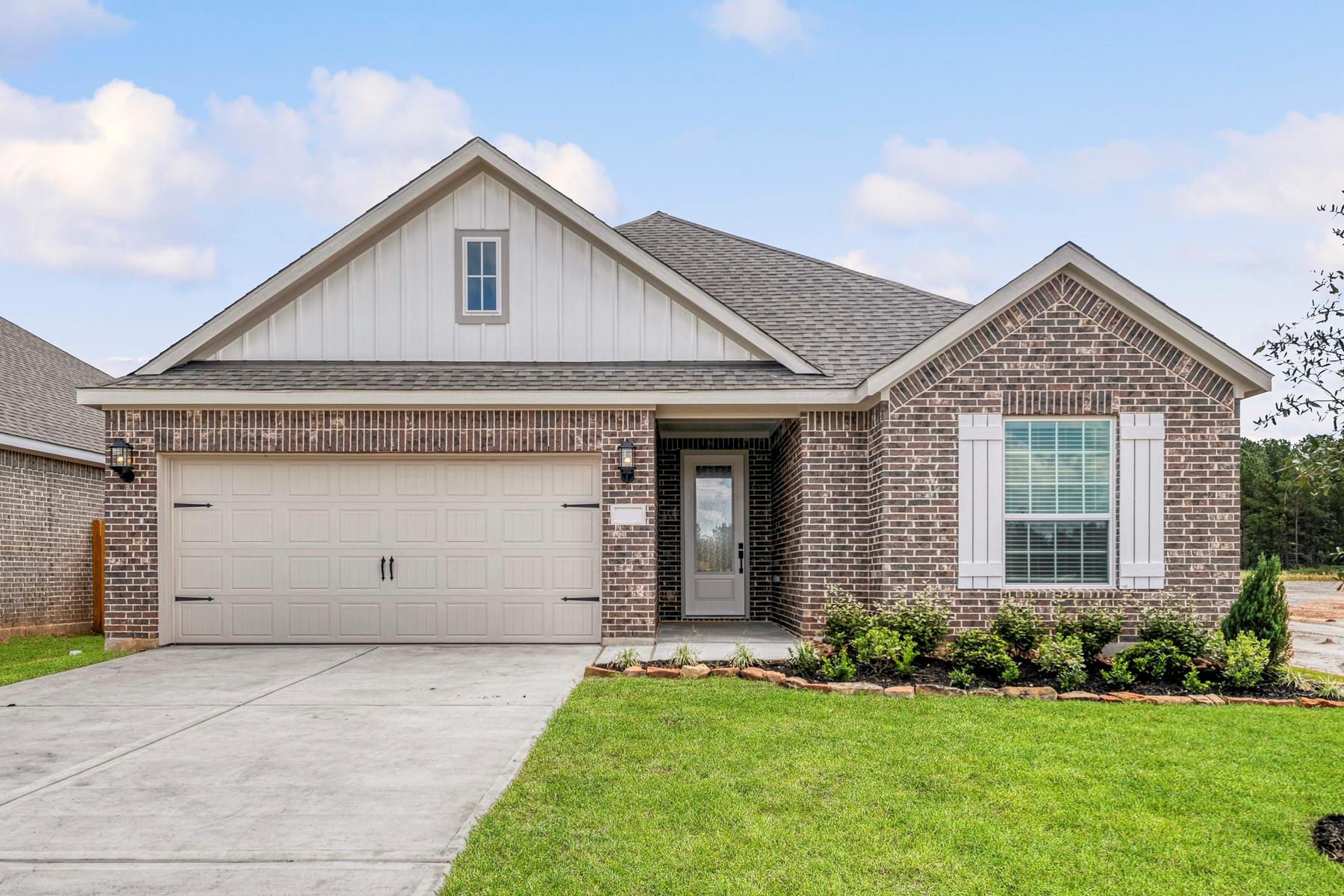 15634 Honey Cove Dr, Conroe, TX 77303