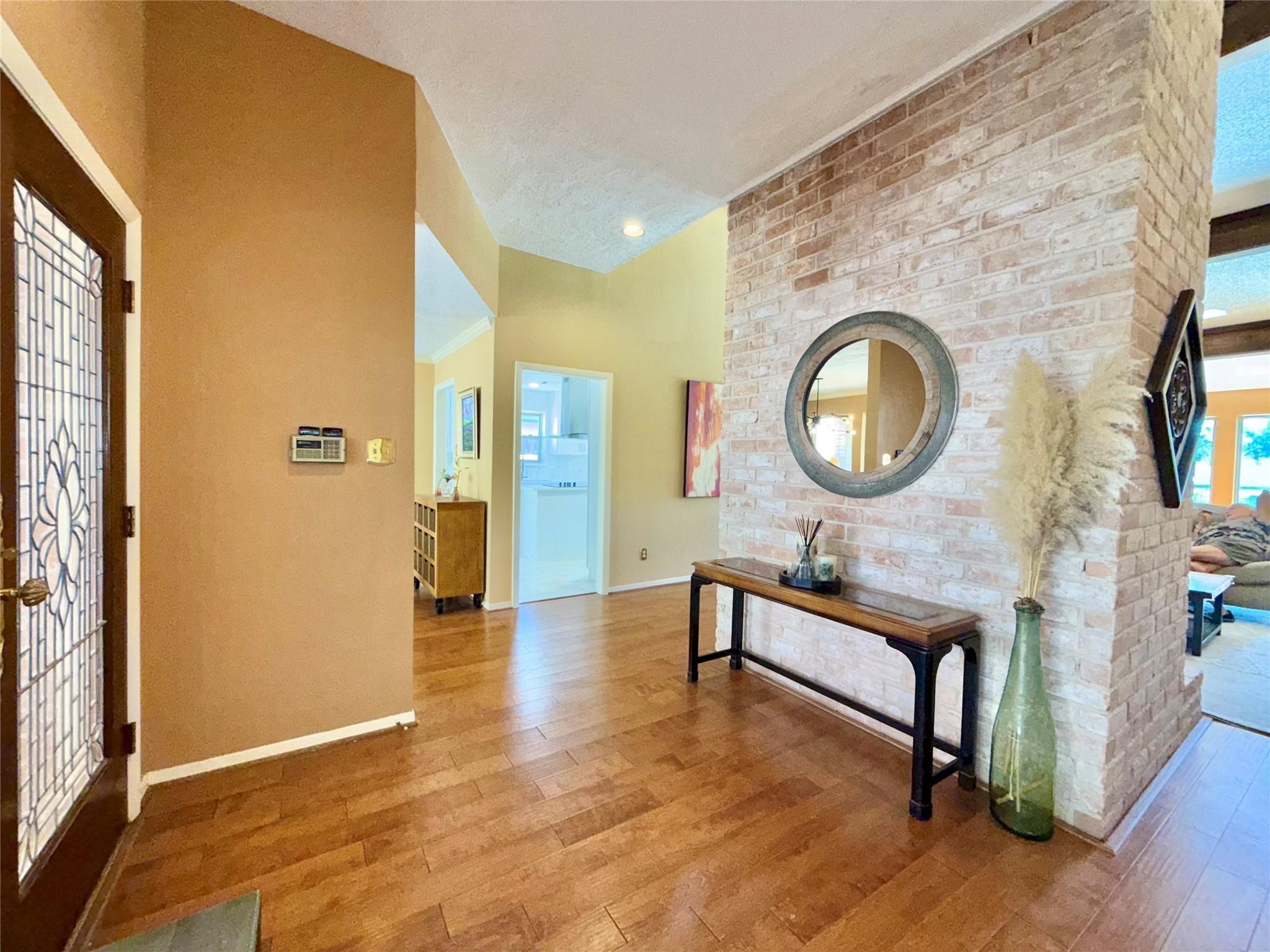 3915 Pleasant Valley Dr, Missouri City, TX 77459 photo