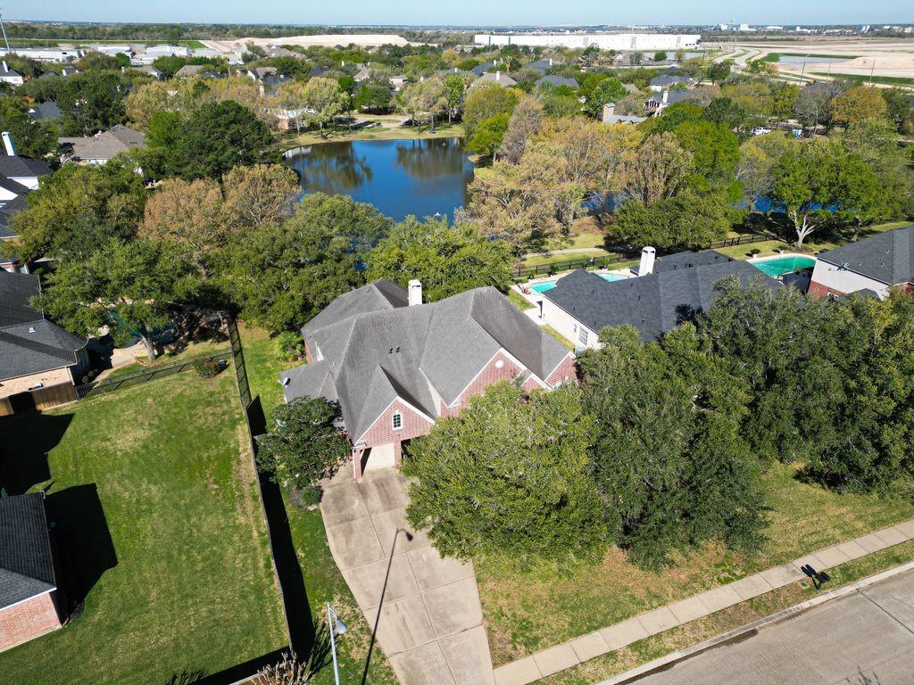 12711 Wildwood Bend Ln, Cypress, TX 77433 photo