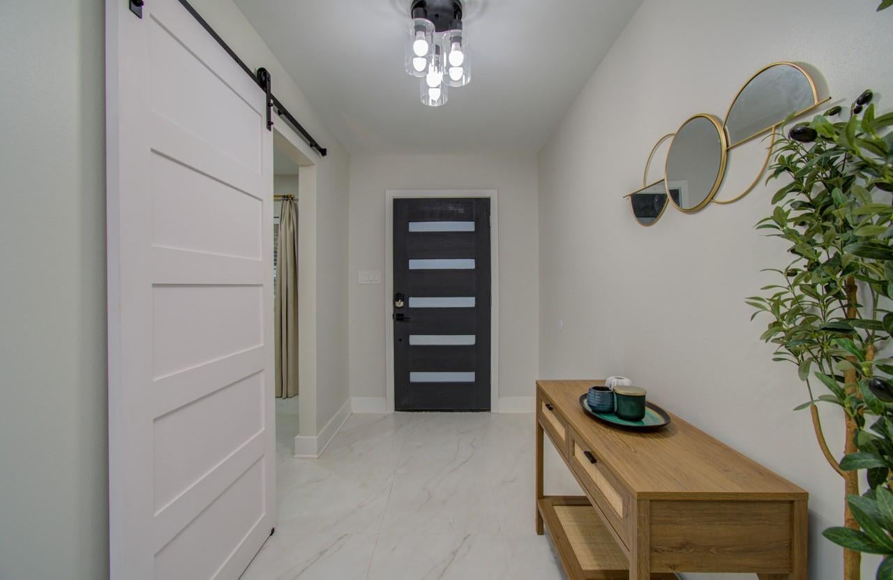 5539 Edith St, Houston, TX 77081 photo