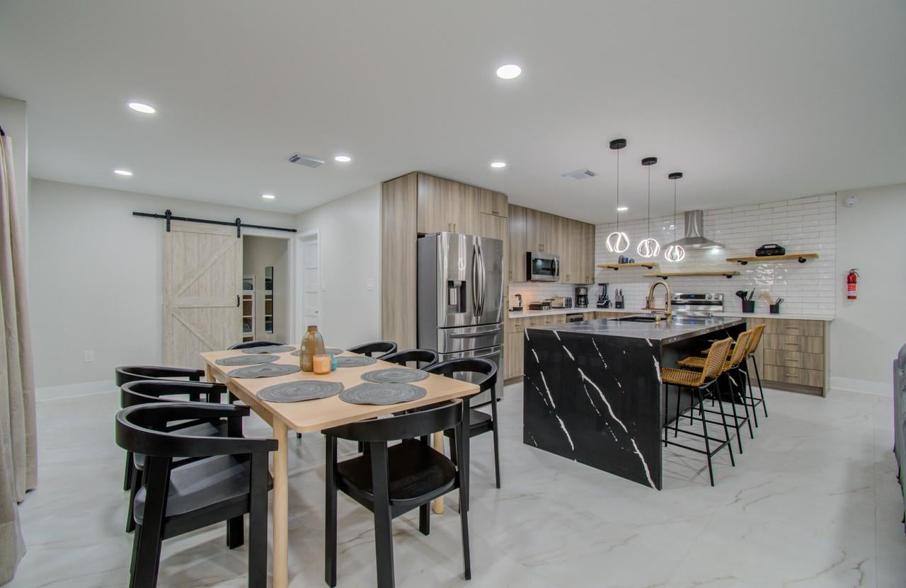 5539 Edith St, Houston, TX 77081 photo