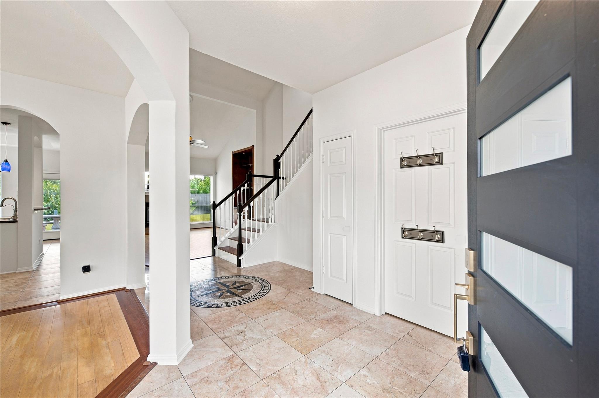11239 Riverridge Park Ln, Houston, TX 77089 photo
