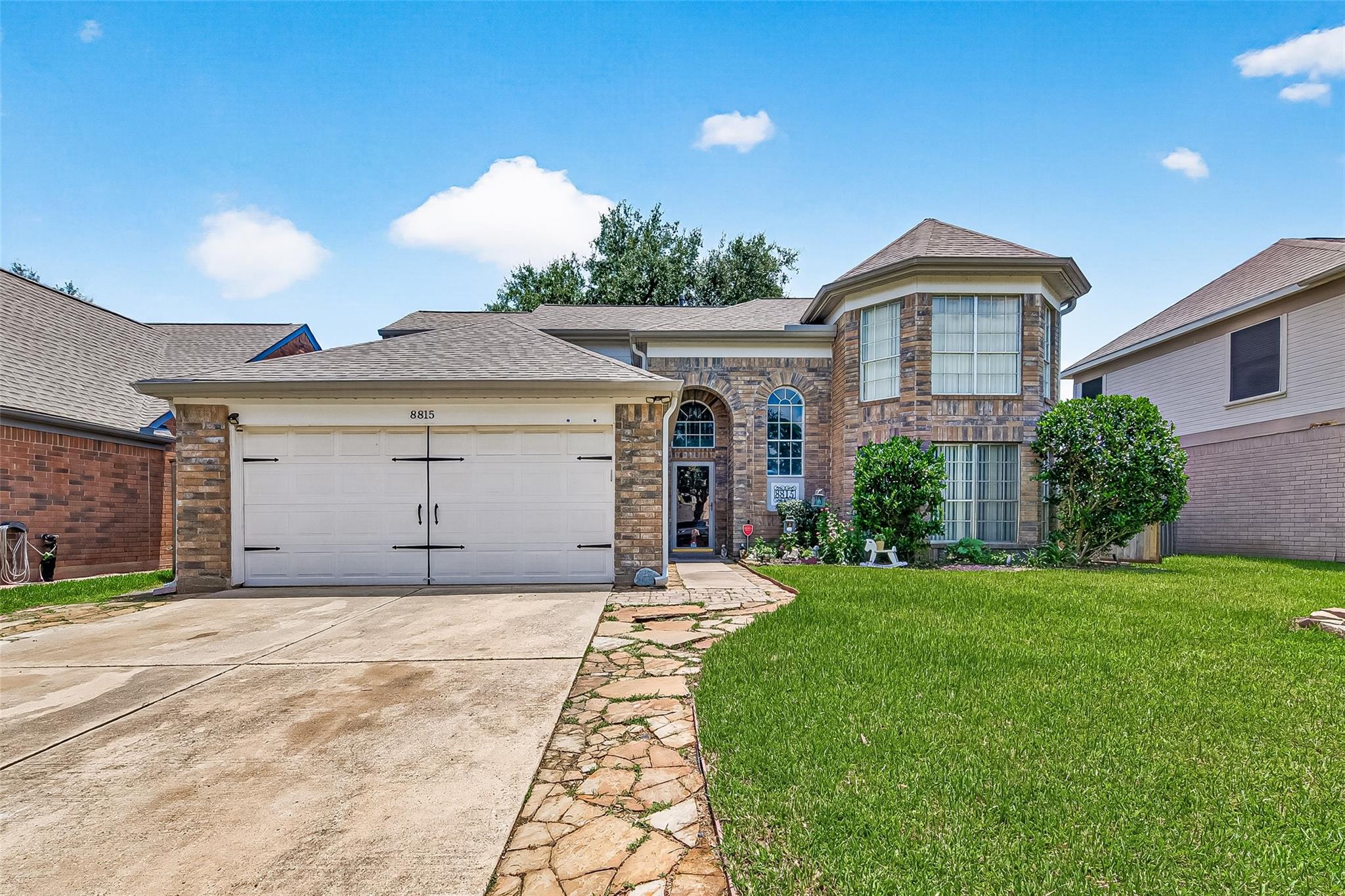 8815 Driftstone Dr, Spring, TX 77379 photo
