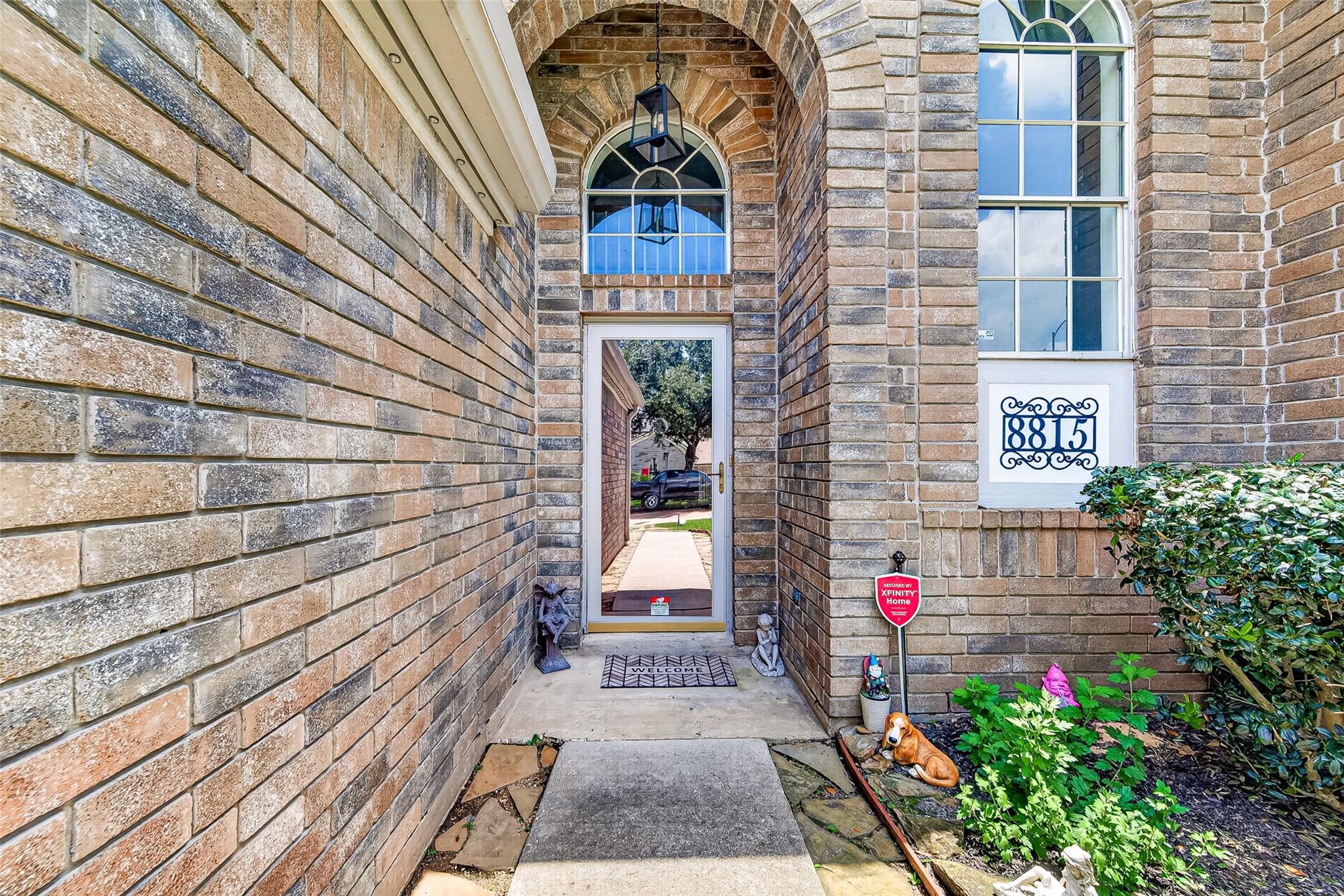8815 Driftstone Dr, Spring, TX 77379 photo