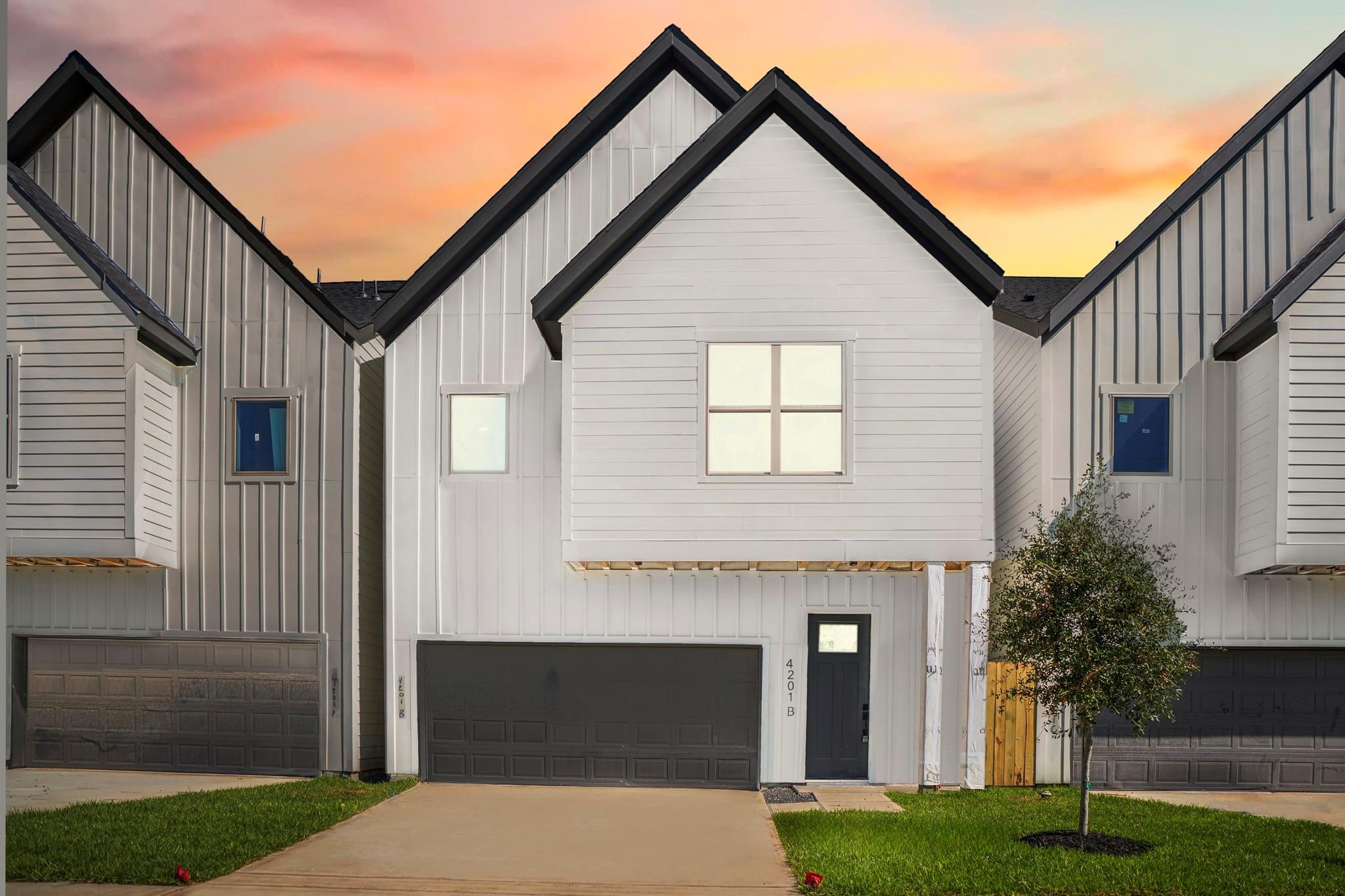 4201 Oats St, Houston, TX 77020