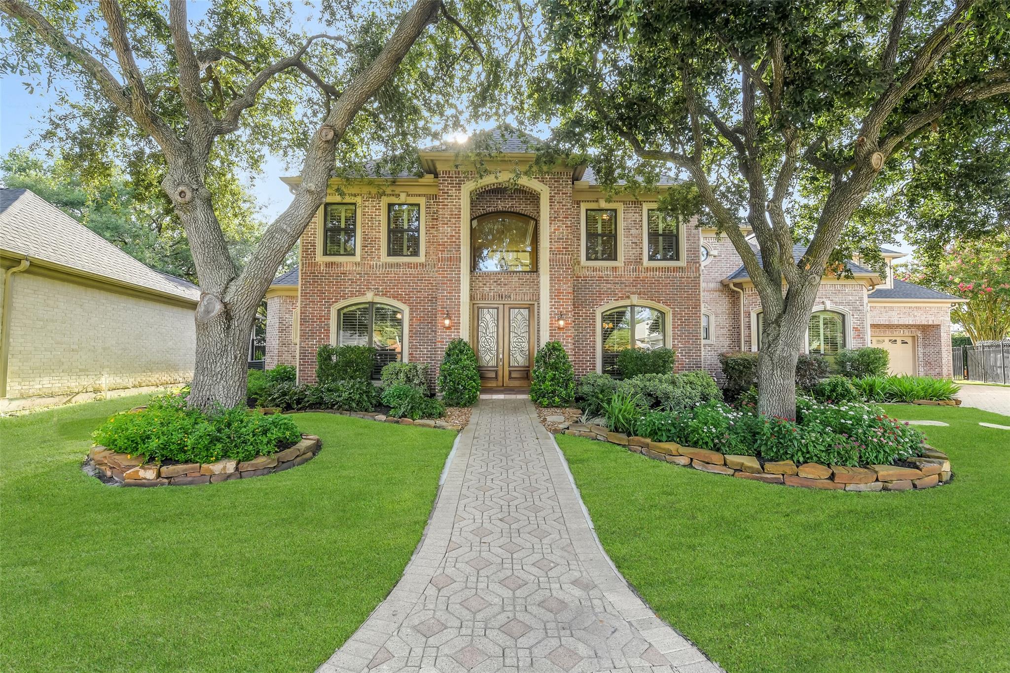 1606 Keenen Ct, Houston, TX 77077