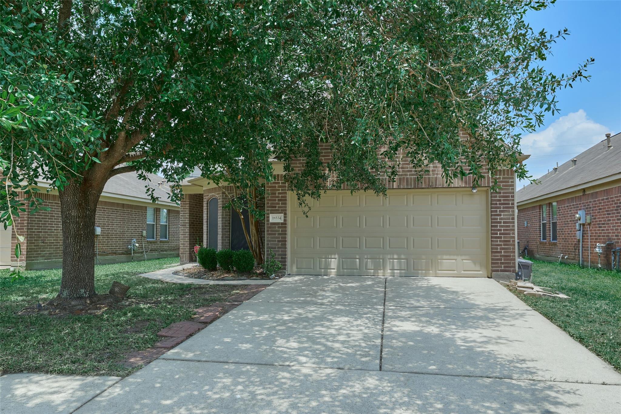 18534 Alemarble Oak St, Cypress, TX 77429 photo
