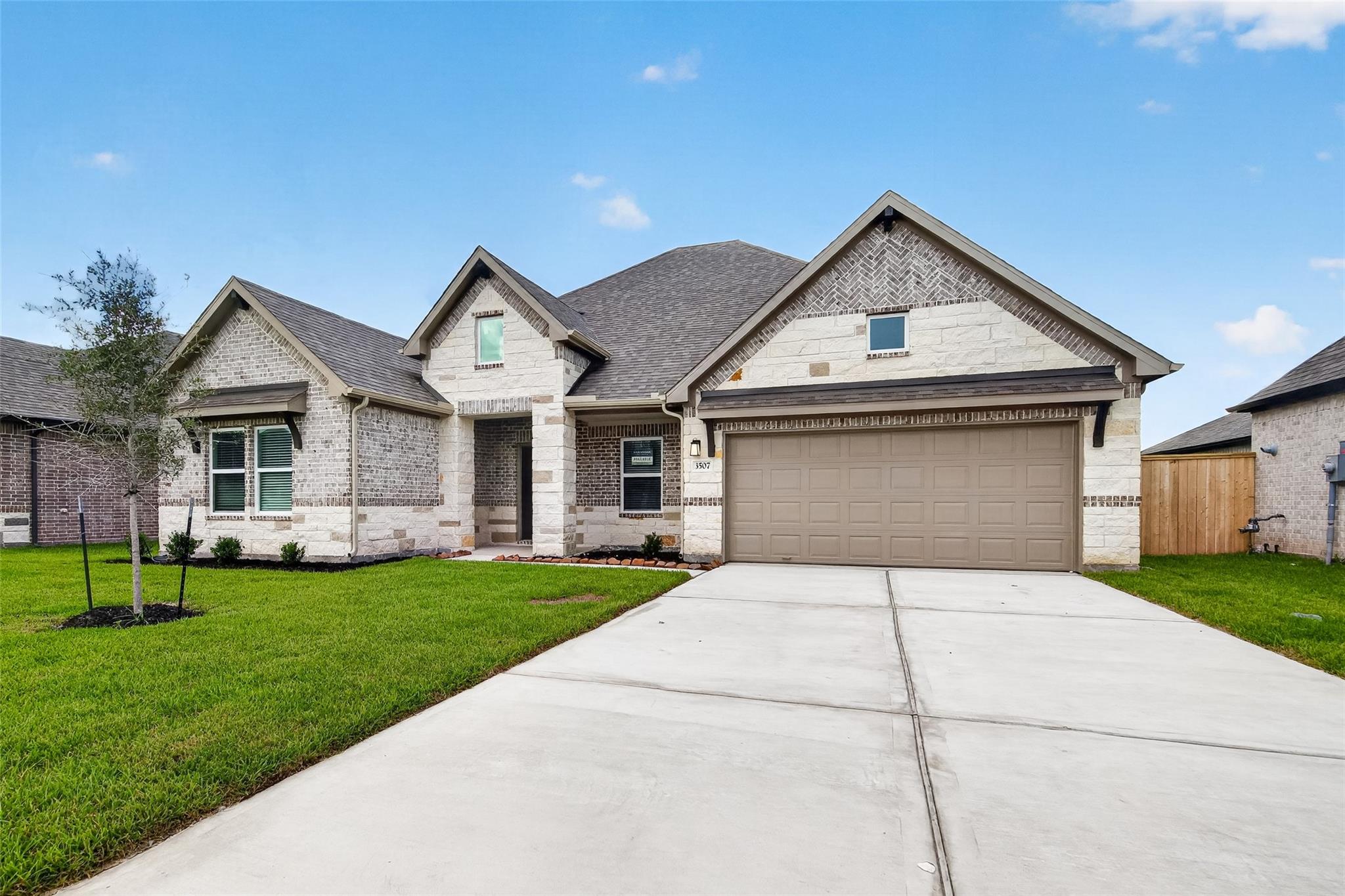3507 Sago Palm Dr, Manvel, TX 77578 photo
