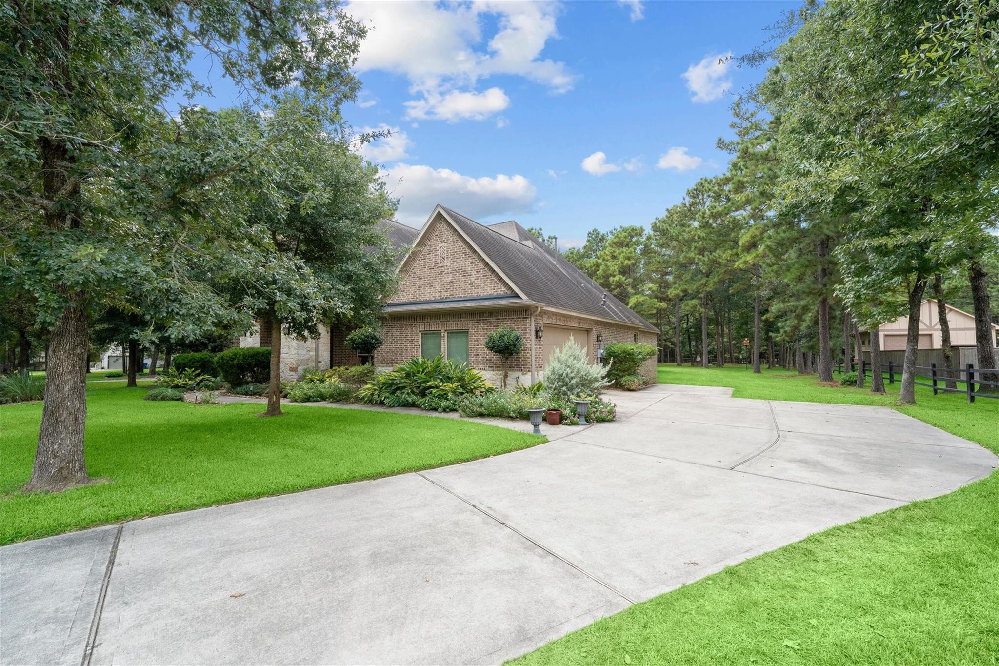 8938 Catamaran Way, Montgomery, TX 77316 photo