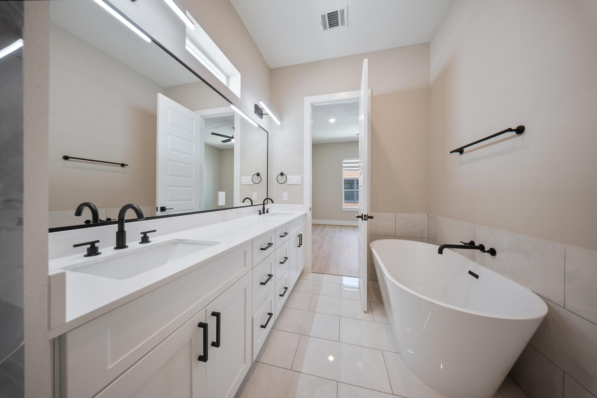 4013 Griggs Rd #G, Houston, TX 77021 photo