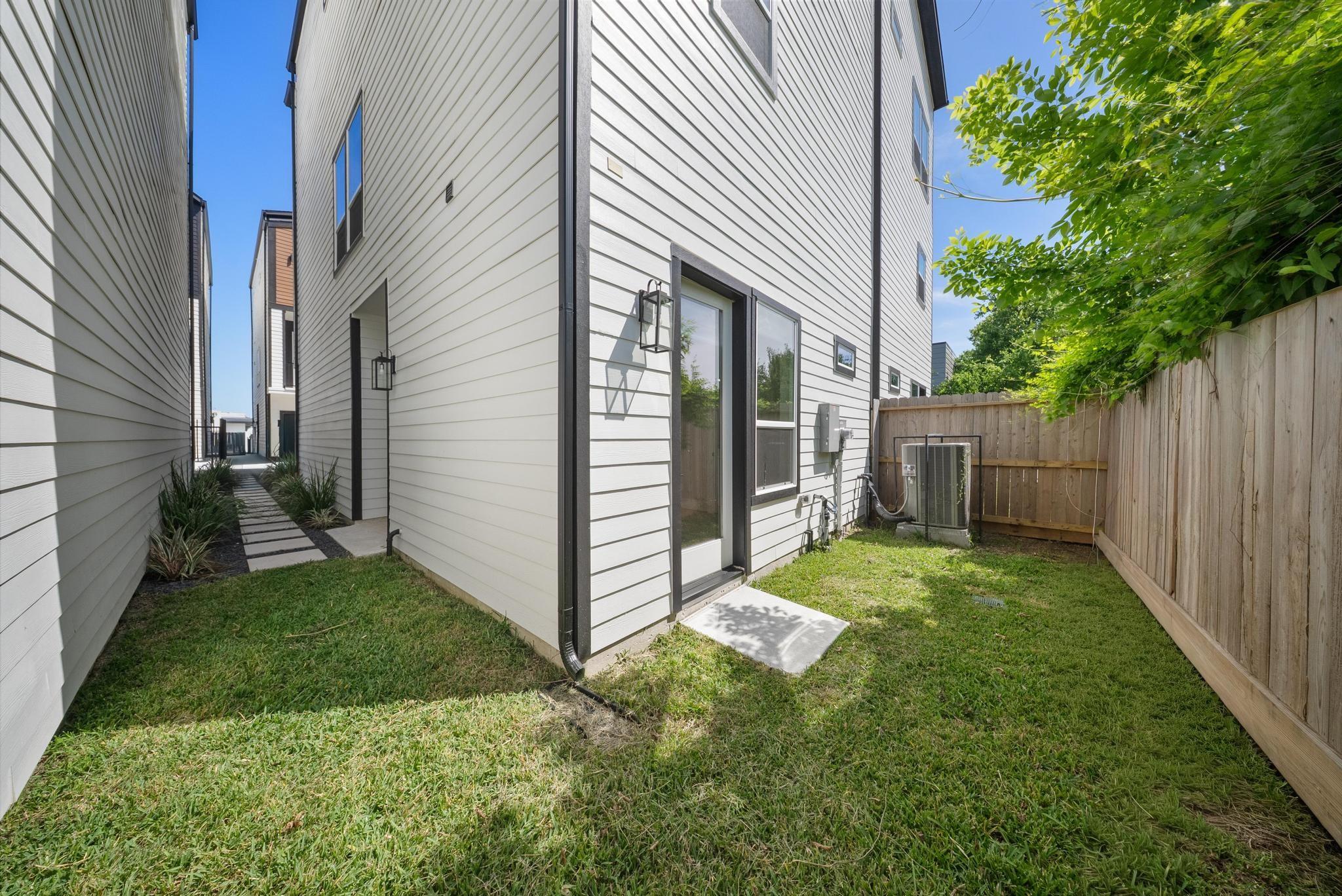 4013 Griggs Rd #G, Houston, TX 77021 photo