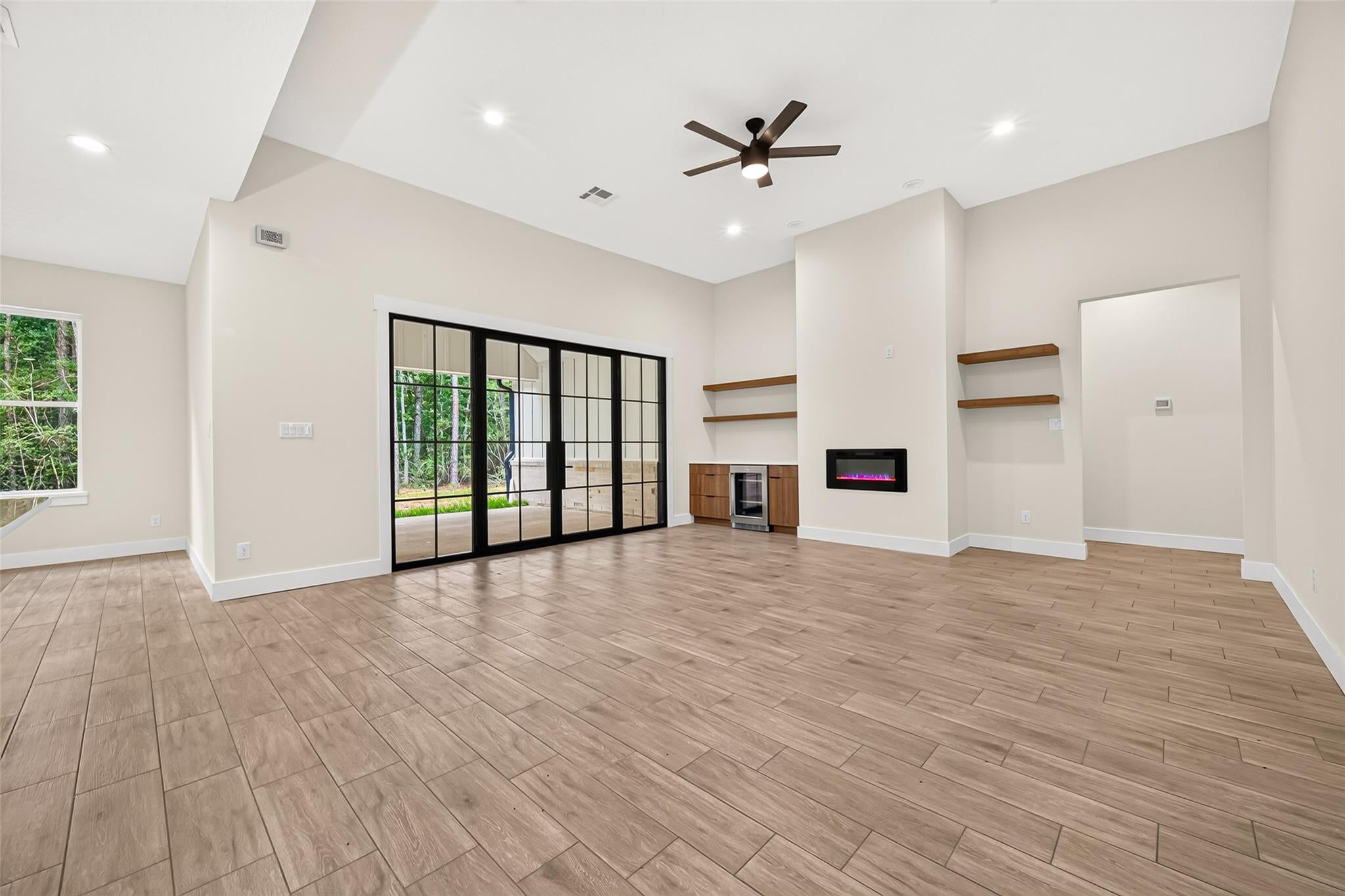 8767 Lauren Ln, Waller, TX 77484 photo