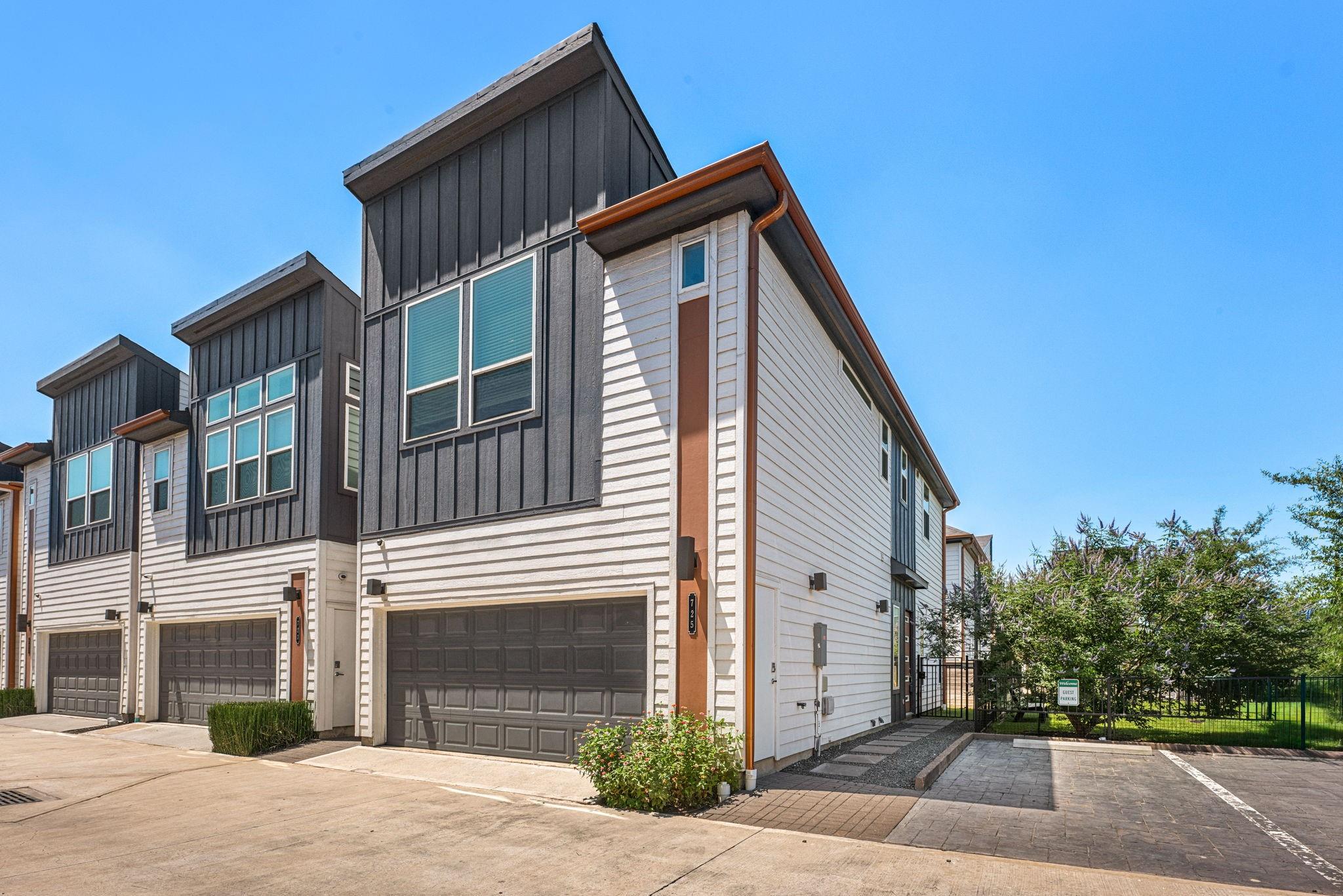 725 N Emile St, Houston, TX 77020 photo