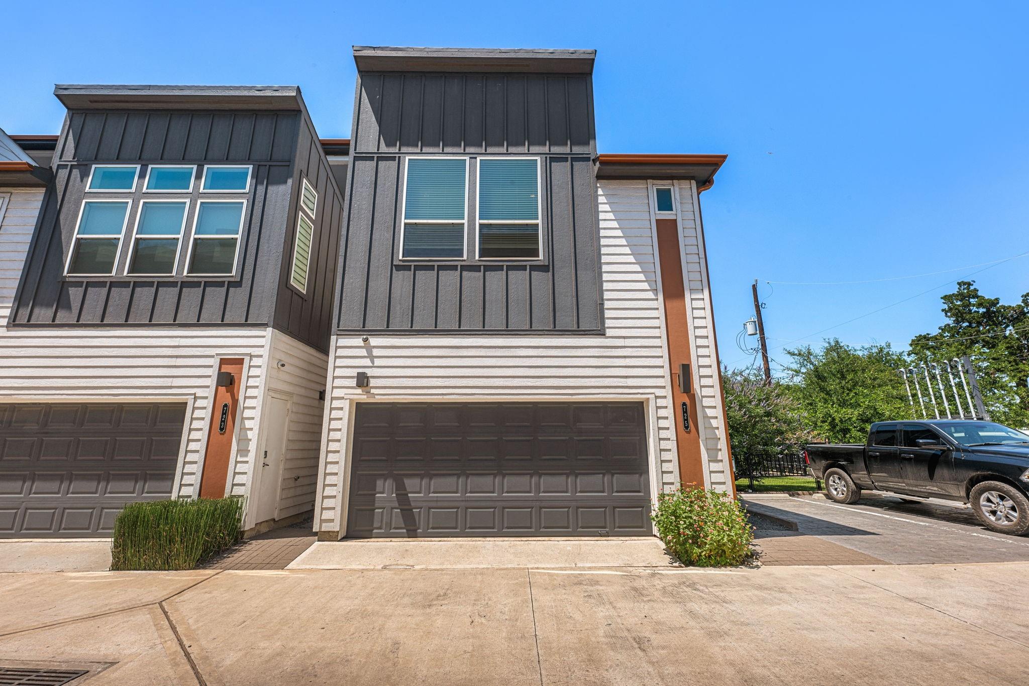 725 N Emile St, Houston, TX 77020 photo