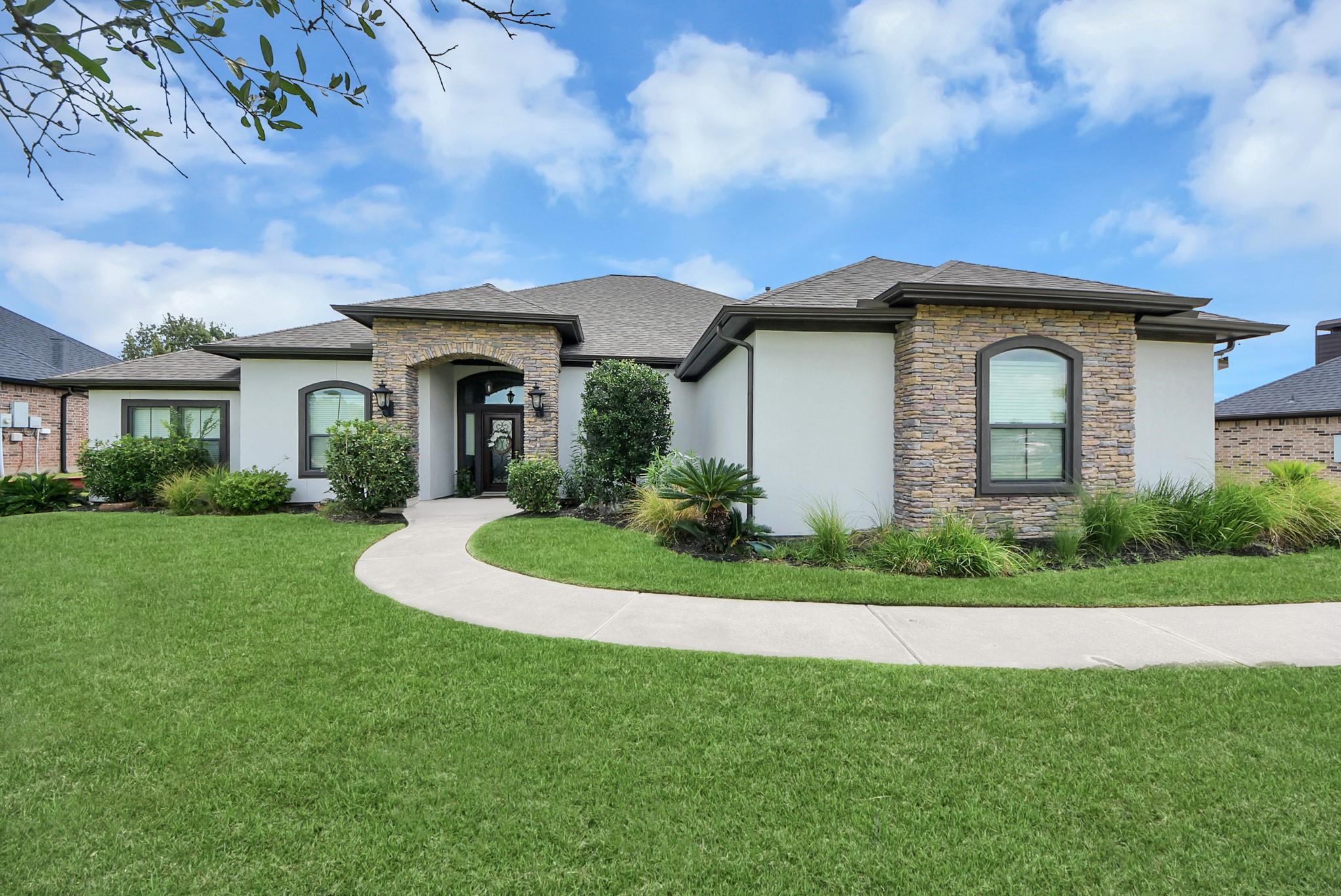 11726 W Grand Pond Dr, Montgomery, TX 77356 photo