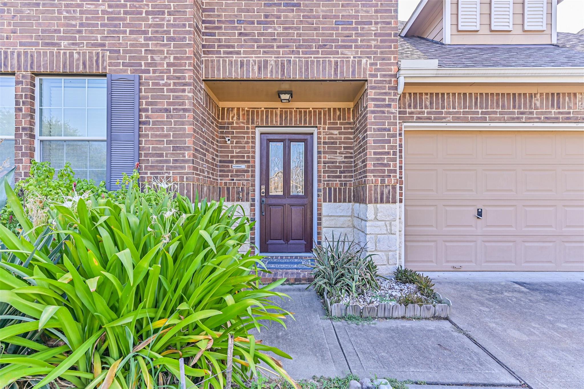 4605 Meadow Way Dr, Deer Park, TX 77536 photo