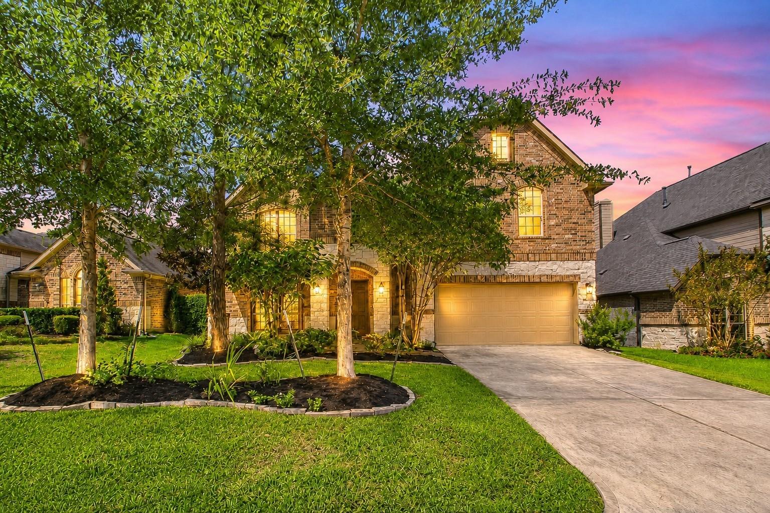 35 Wheatleigh Dr, Tomball, TX 77375