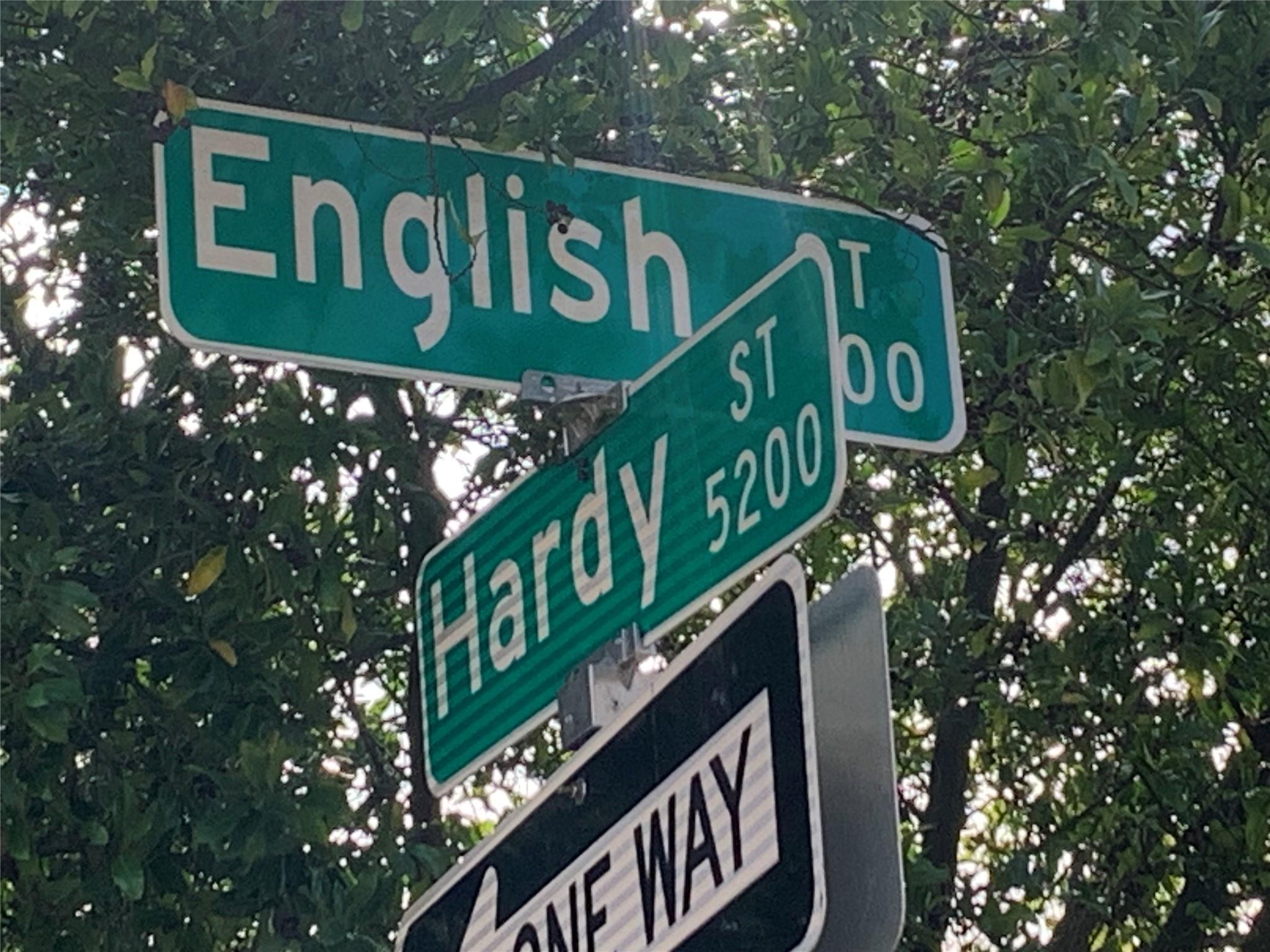 5215 Hardy St, Houston, TX 77009 photo