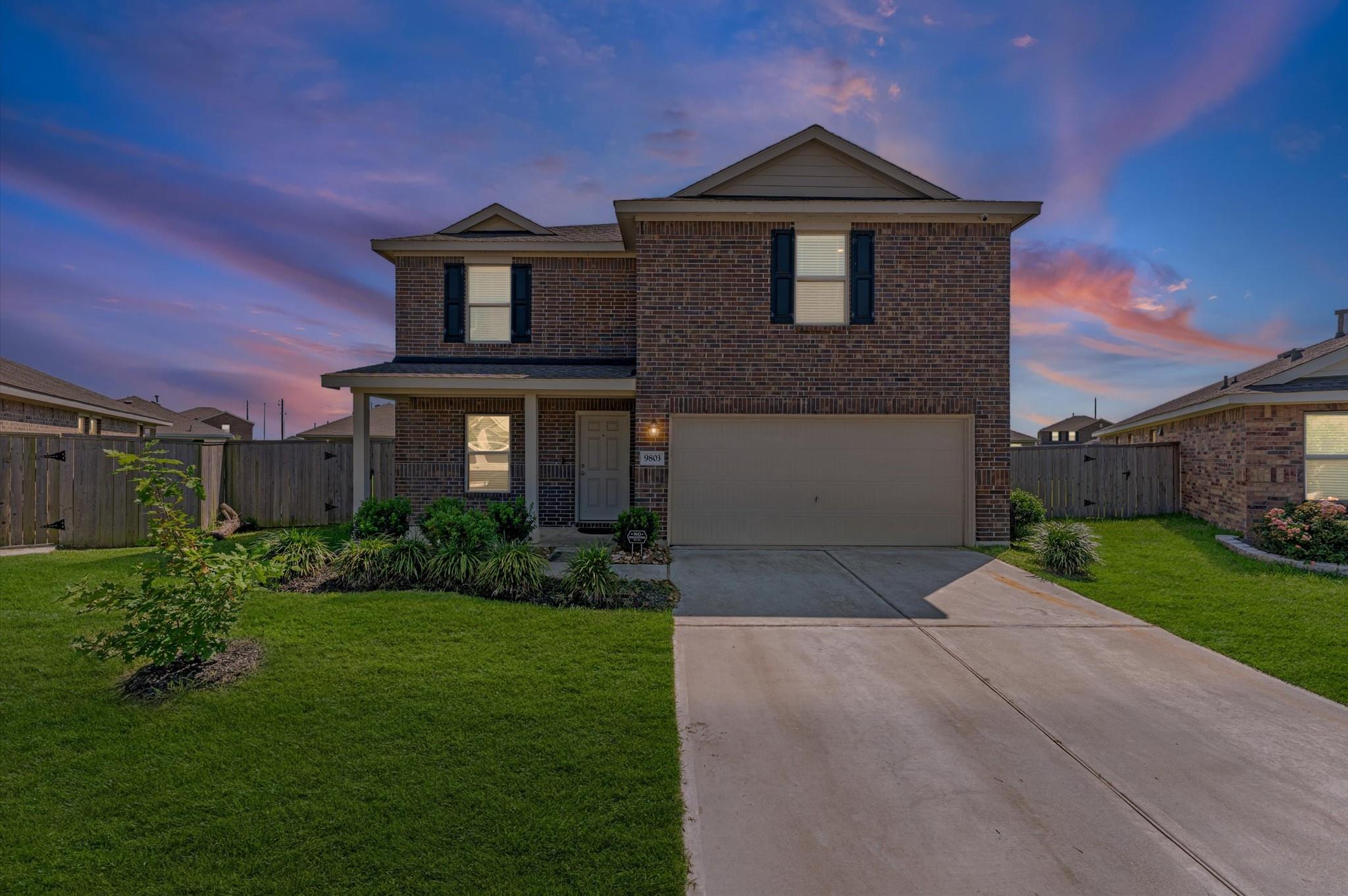 9803 Wembley Vista Ct, Baytown, TX 77521 photo
