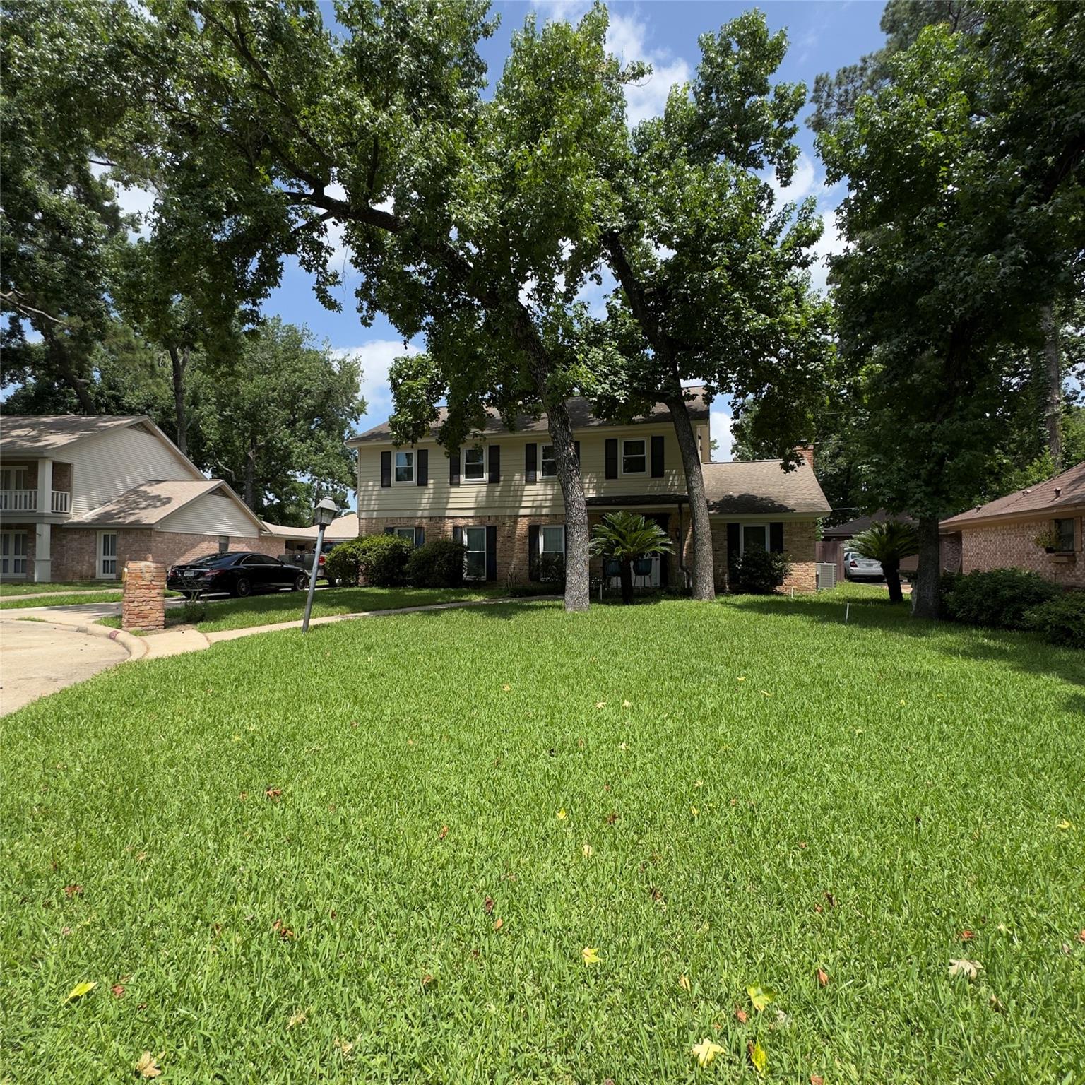 1126 Caspian Ln, Houston, TX 77090 photo