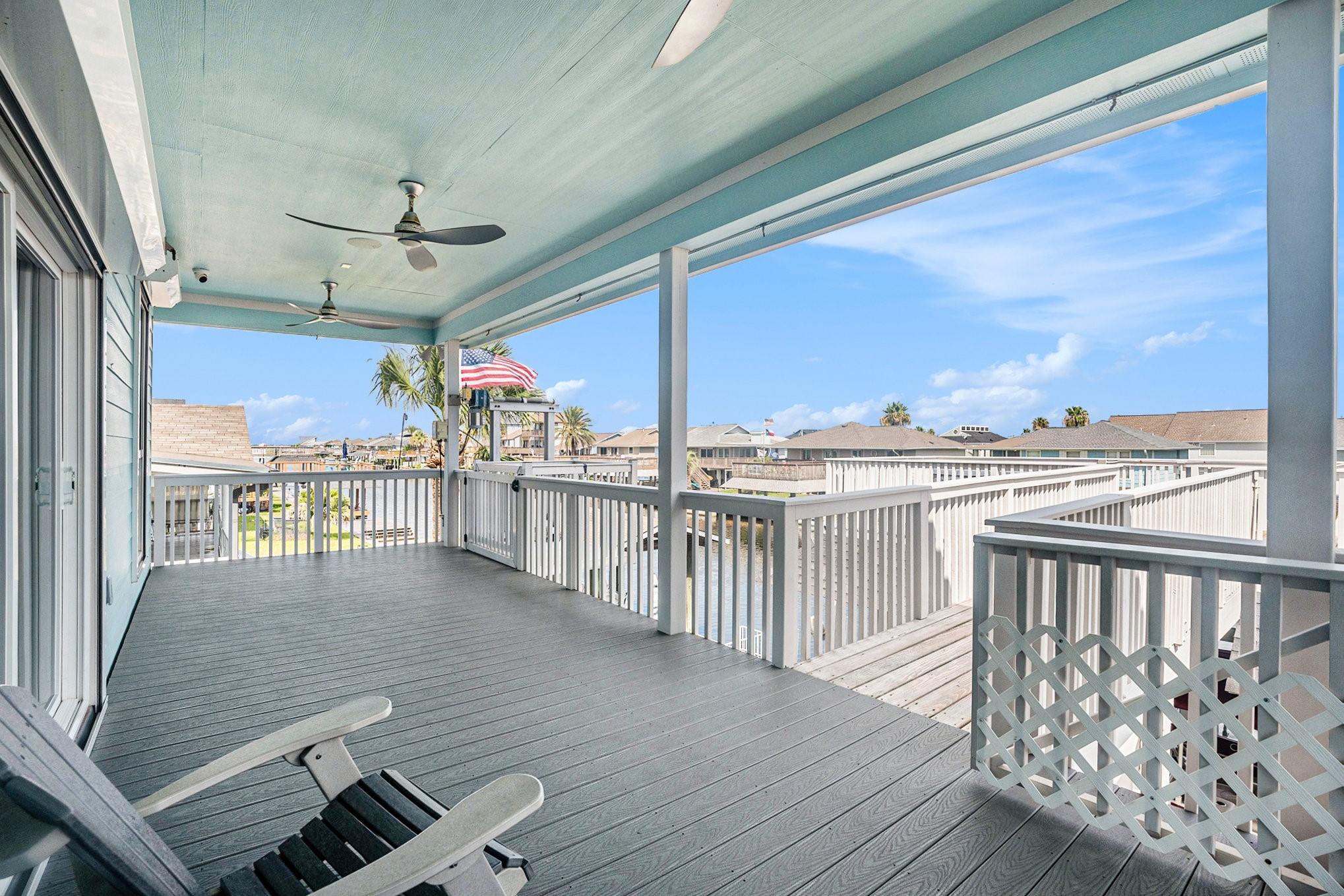 1171 Sailfish St, Bayou Vista, TX 77563