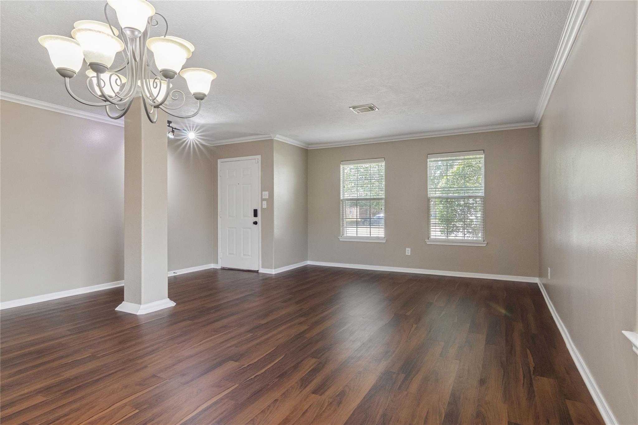 5019 Jasmine Meadows Ln, Humble, TX 77346 photo