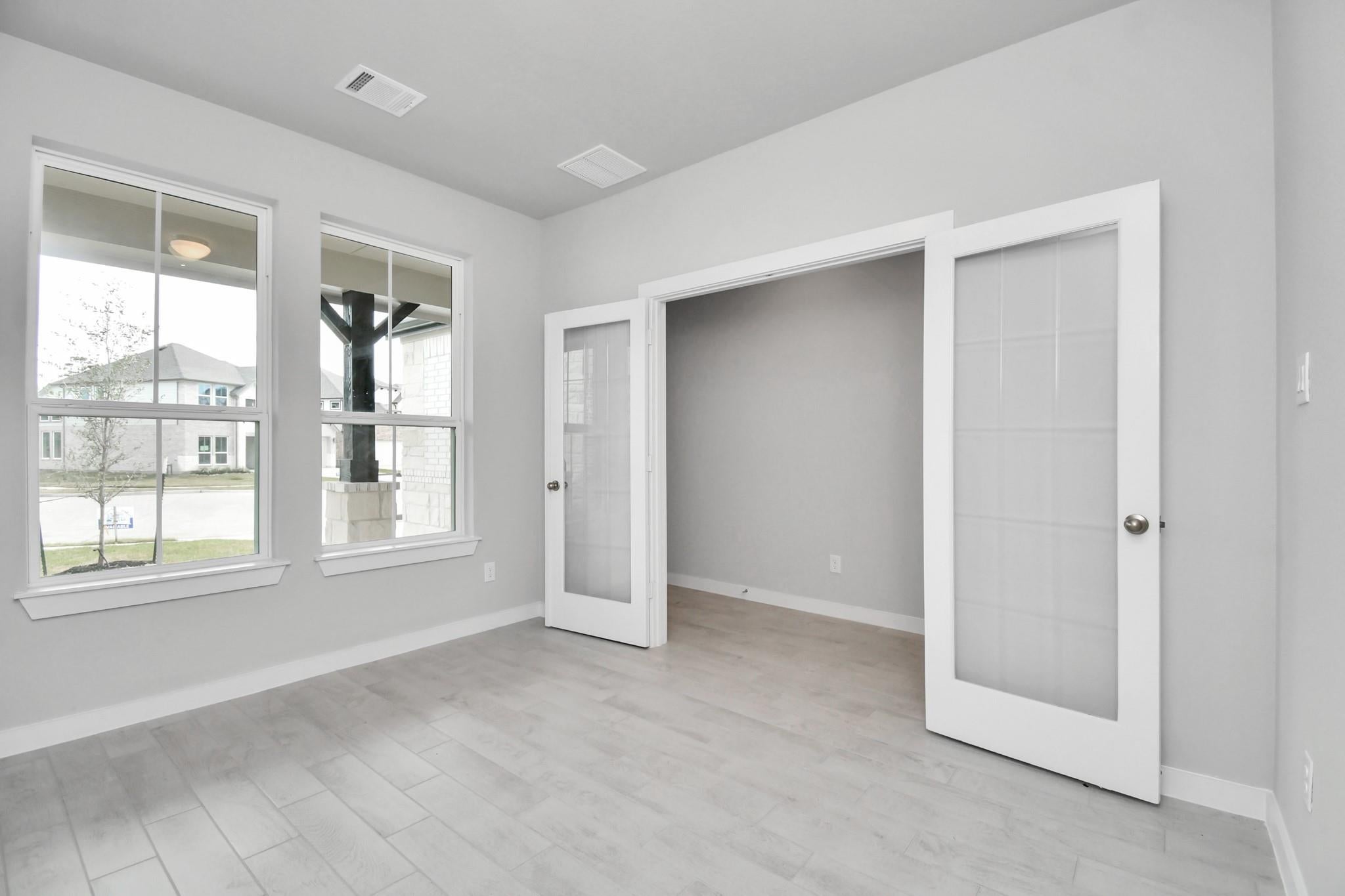 11807 Royal Willow Ln, Houston, TX 77066 photo